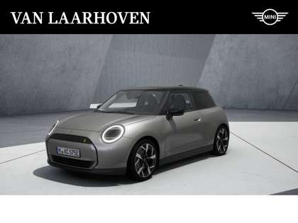 MINI Cooper SE Hatchback Classic 54.2 kWh / Panoramadak / Parking