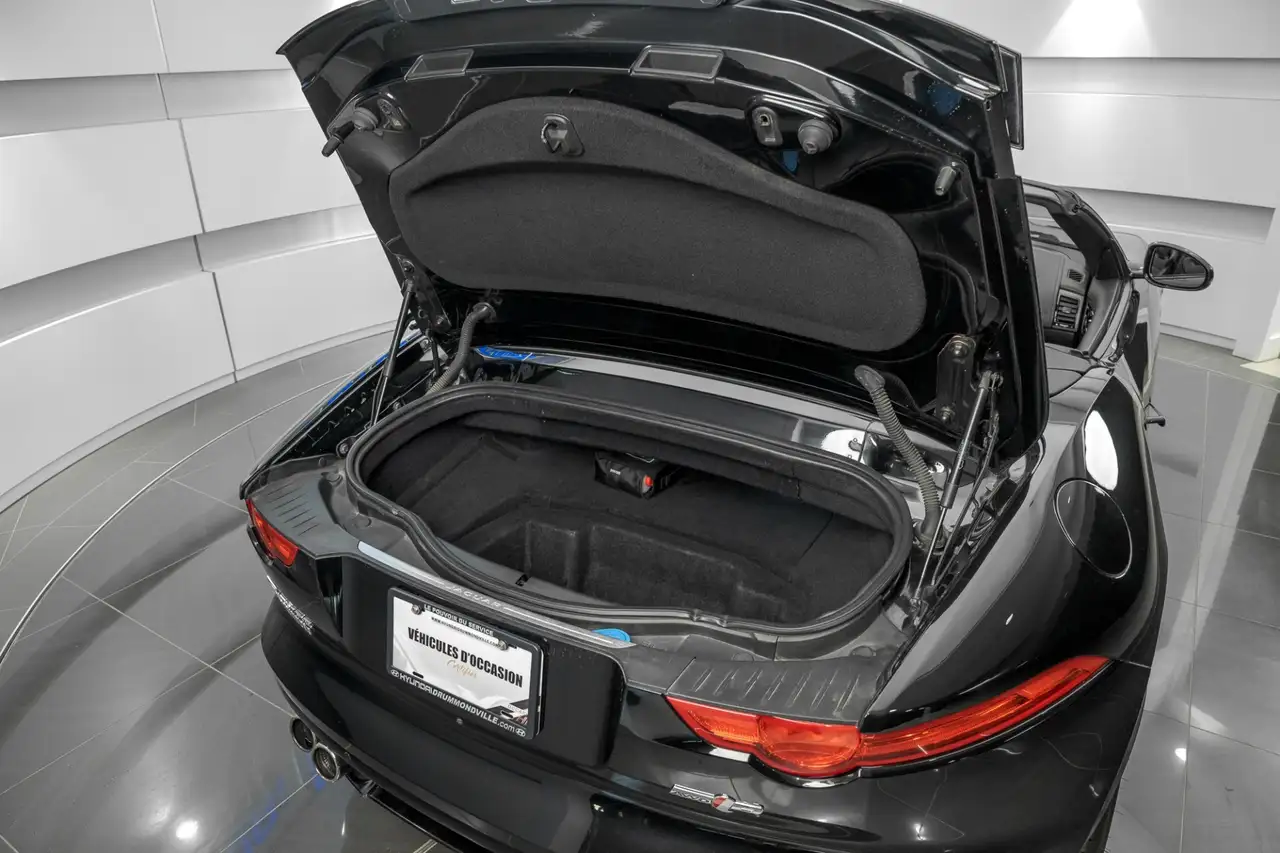 Jaguar F-Type fotografie Jaguar F-Type