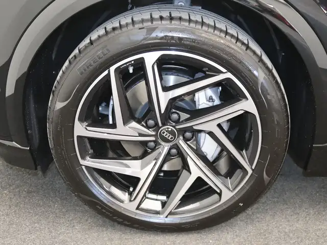 Audi Q6 E-Tron view 18