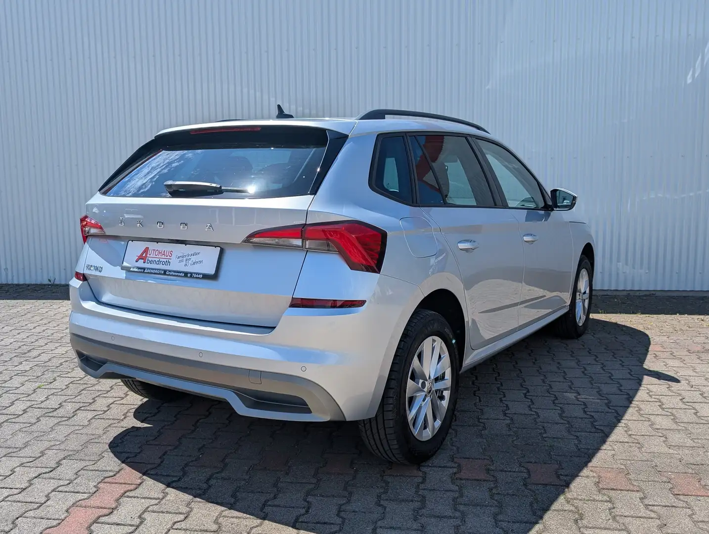 Skoda Kamiq Ambition *Rückfahrkamera*Tempomat*PDC*APP* Argent - 2