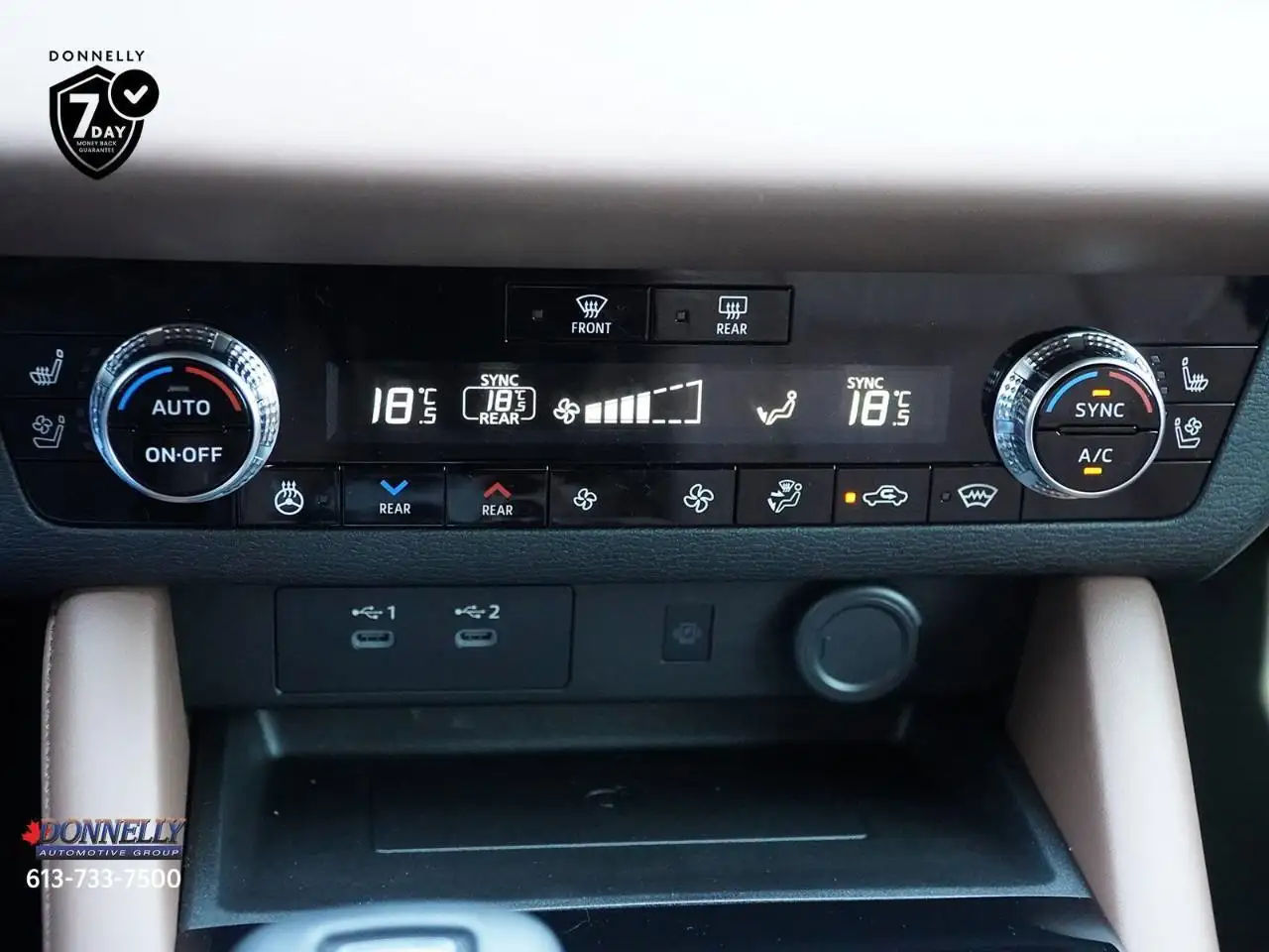 Mitsubishi Outlander снимка Mitsubishi Outlander