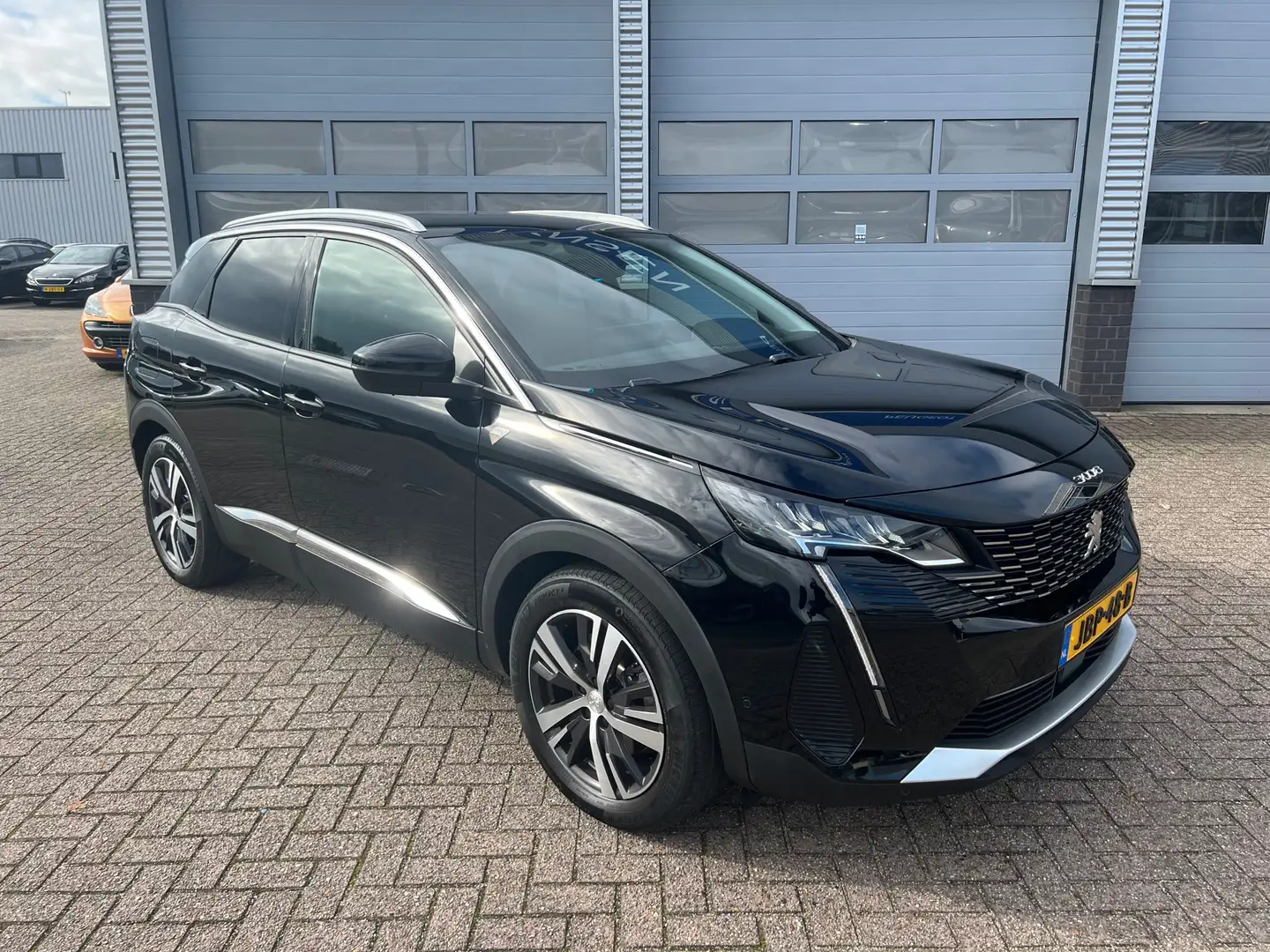 Peugeot 3008 1.6 HYbrid 225PK Road Trip | Navigatie | Adaptieve Zwart - 2
