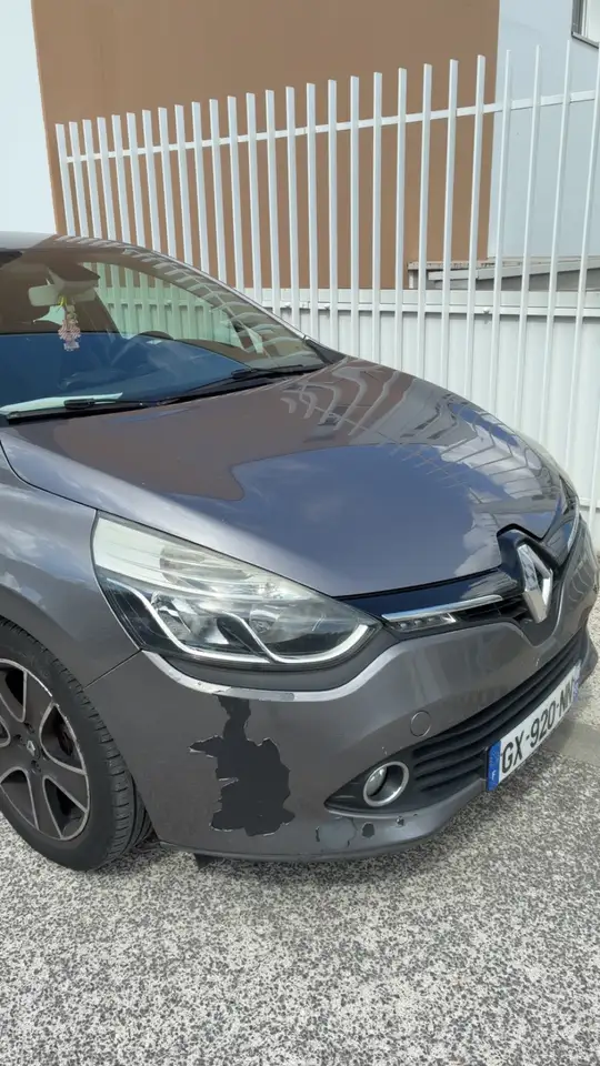 Renault Clio Citadine 3 portes — photo 2