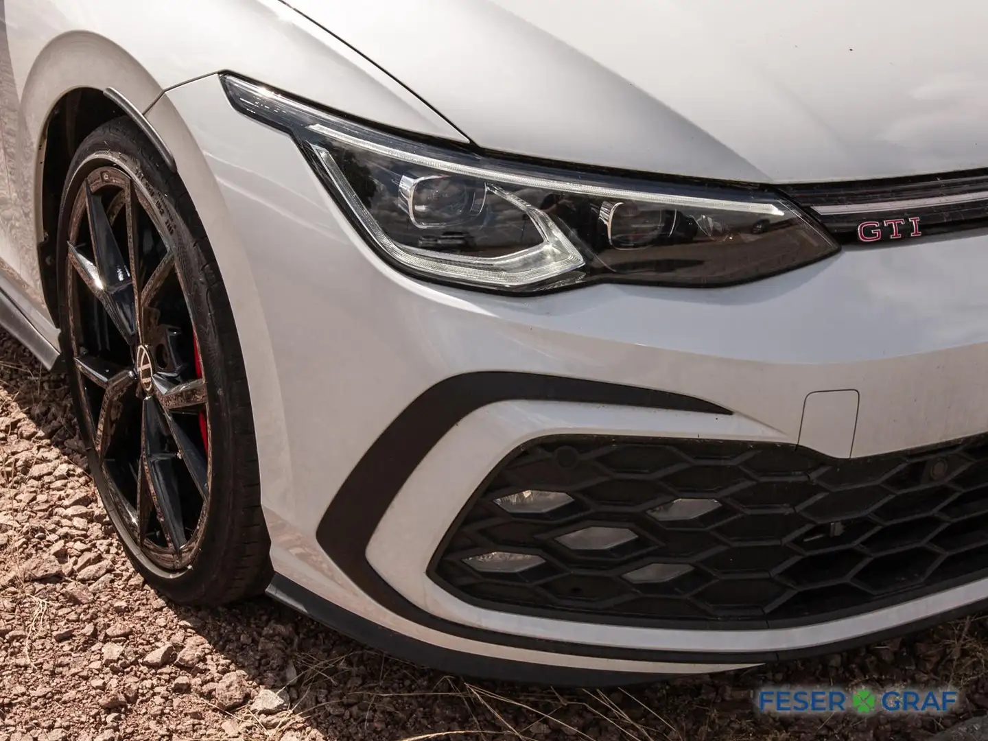 Volkswagen Golf VIII 2.0 GTI DSGMatrix/ACC/AHK/BlackStyle/Kamera Weiß - 2
