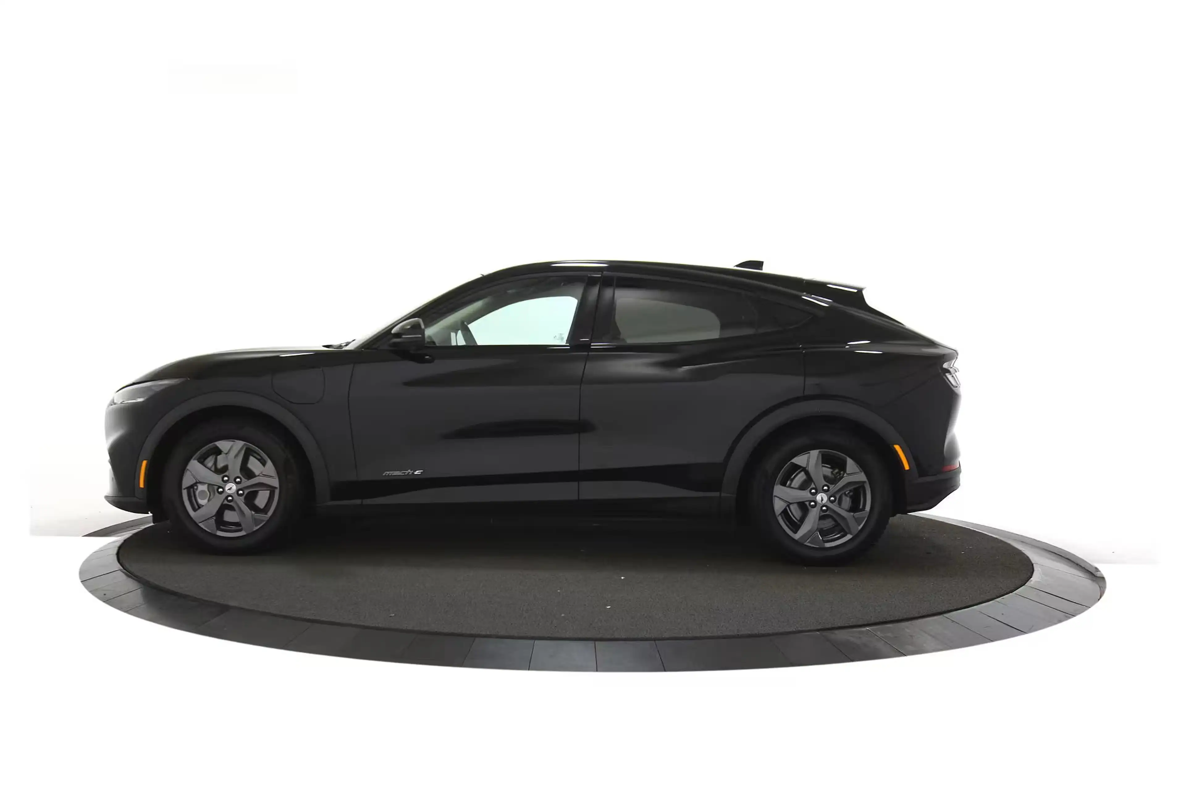 Ford Mustang Mach-E RWD 75 kWh | Bang&Olufsen | Panoramadak | Elektr. — photo 3