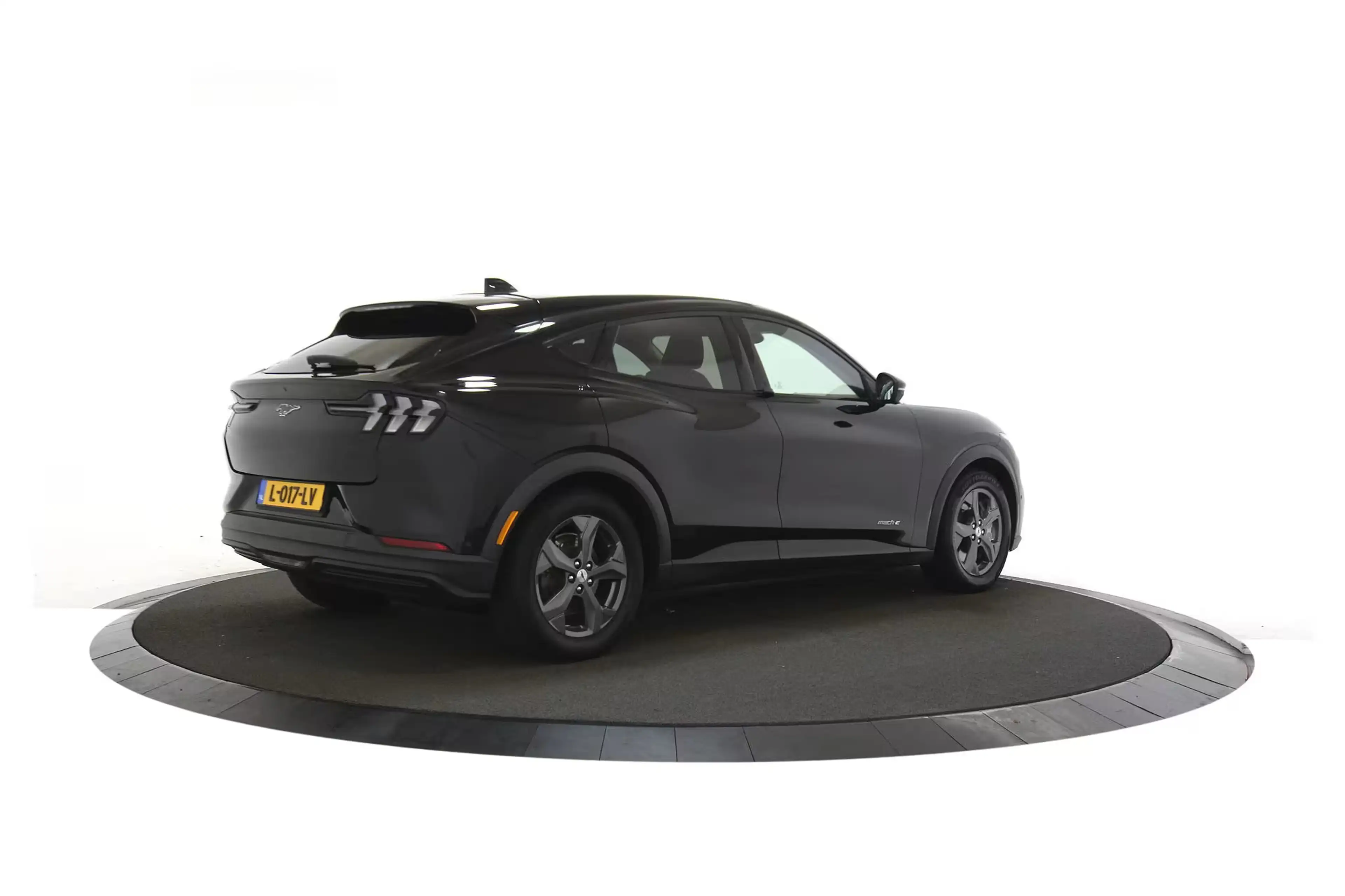 Ford Mustang Mach-E RWD 75 kWh | Bang&Olufsen | Panoramadak | Elektr. — photo 5