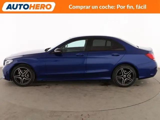 Mercedes-Benz C-Class view 3