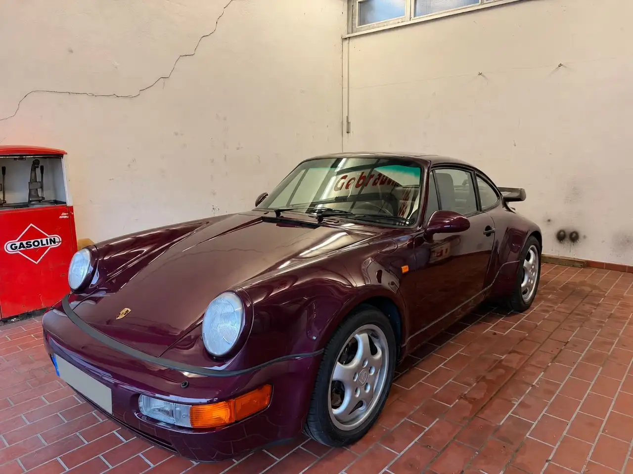 Porsche 964