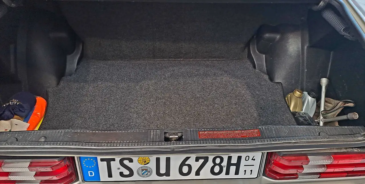 Mercedes-Benz 190 E 2.3-16V, foto 9