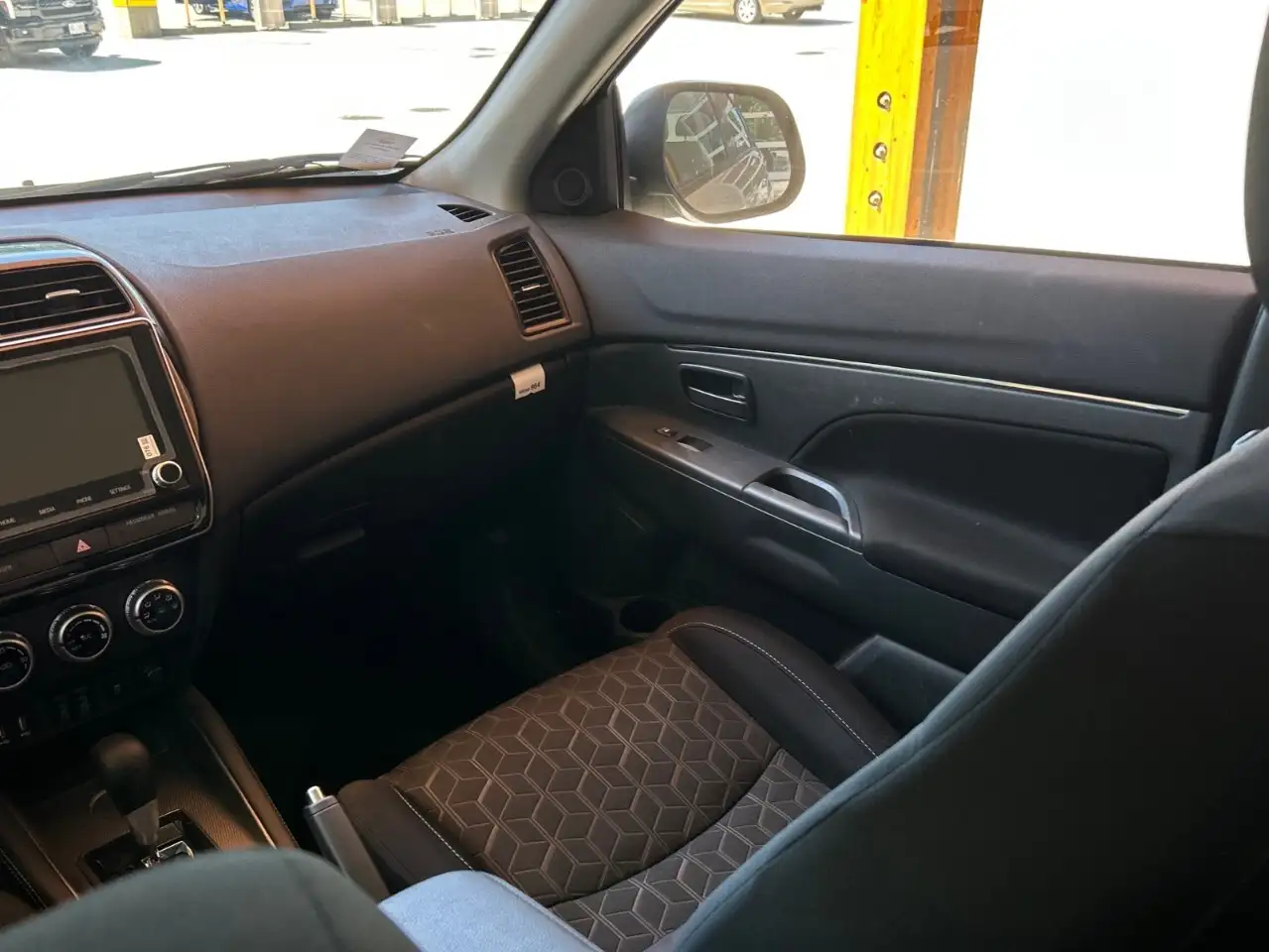 Mitsubishi RVR снимка Mitsubishi RVR
