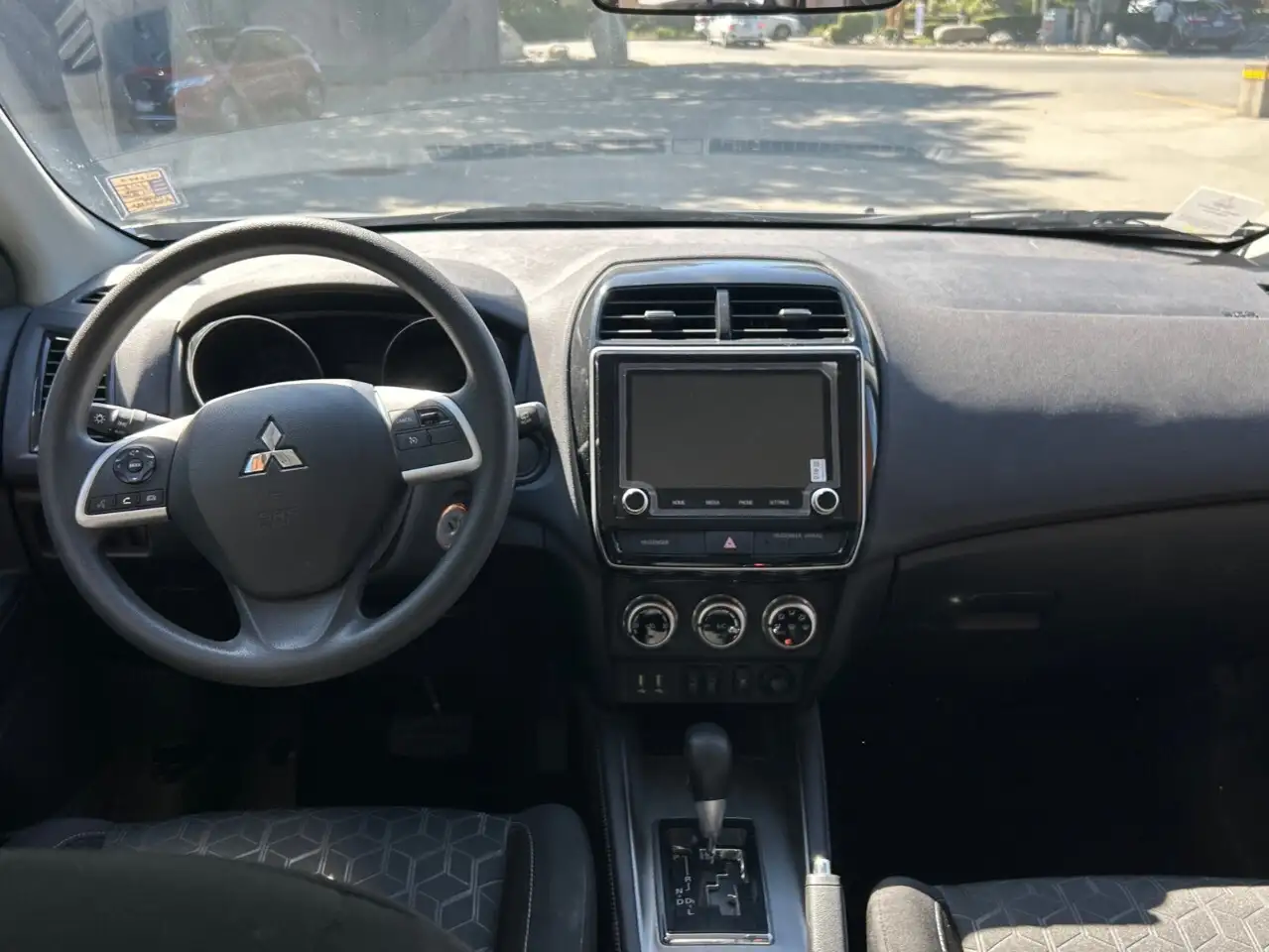 Mitsubishi RVR снимка Mitsubishi RVR