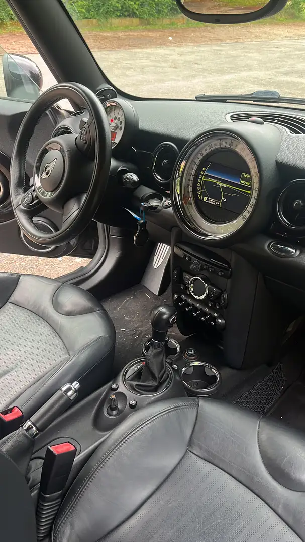 MINI One Cooper S Schwarz - 2