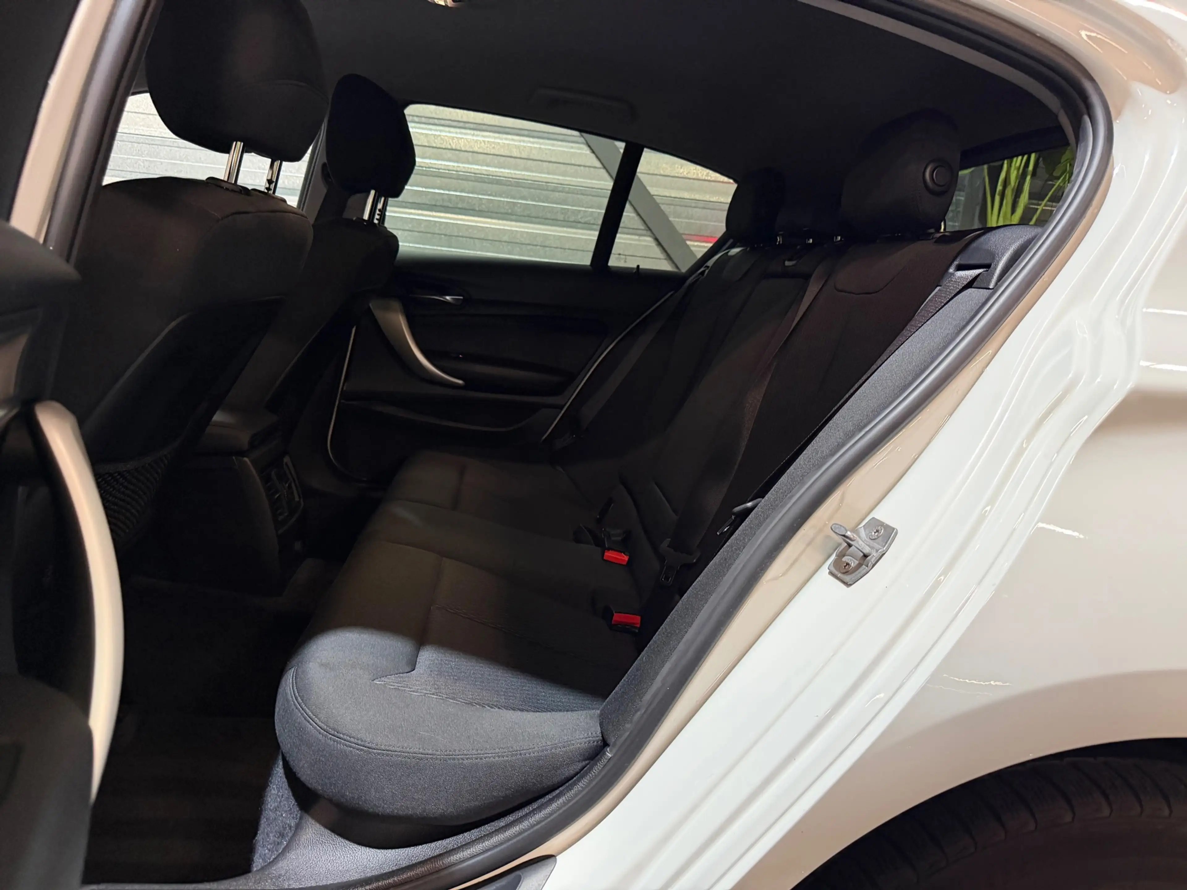 BMW 114 1-serie 114i EDE High Executive XENON/CRUISE/PDC/C — photo 11