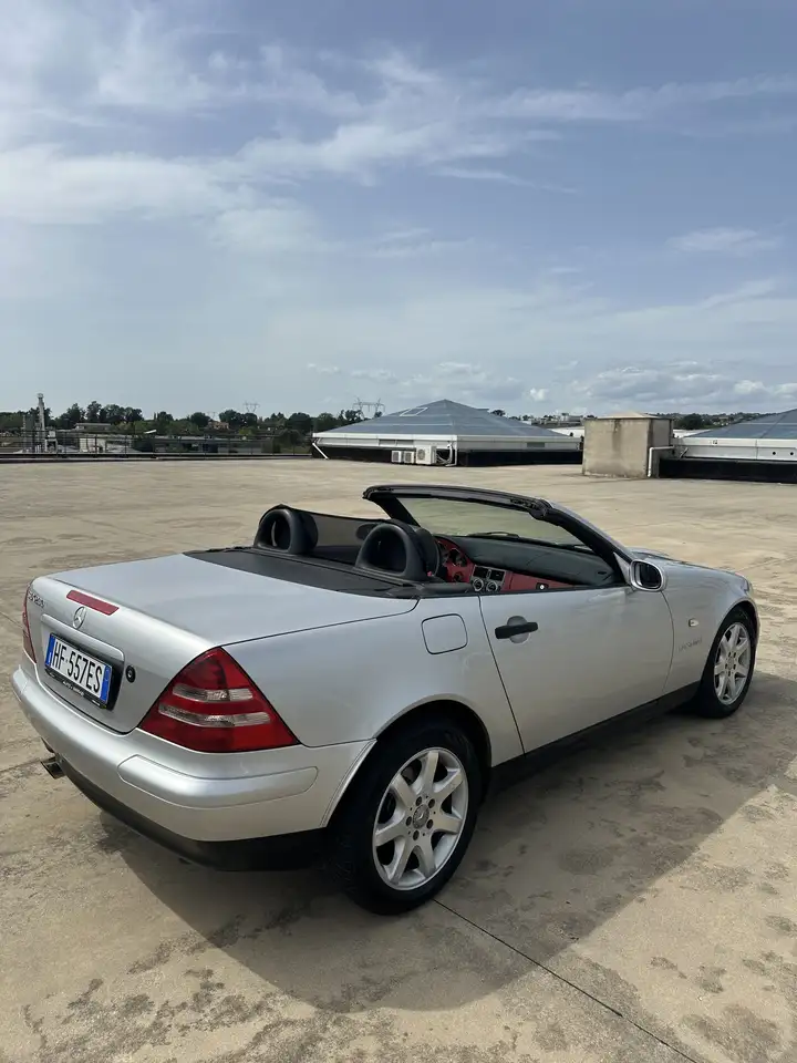Mercedes-Benz SLK 230, foto 2