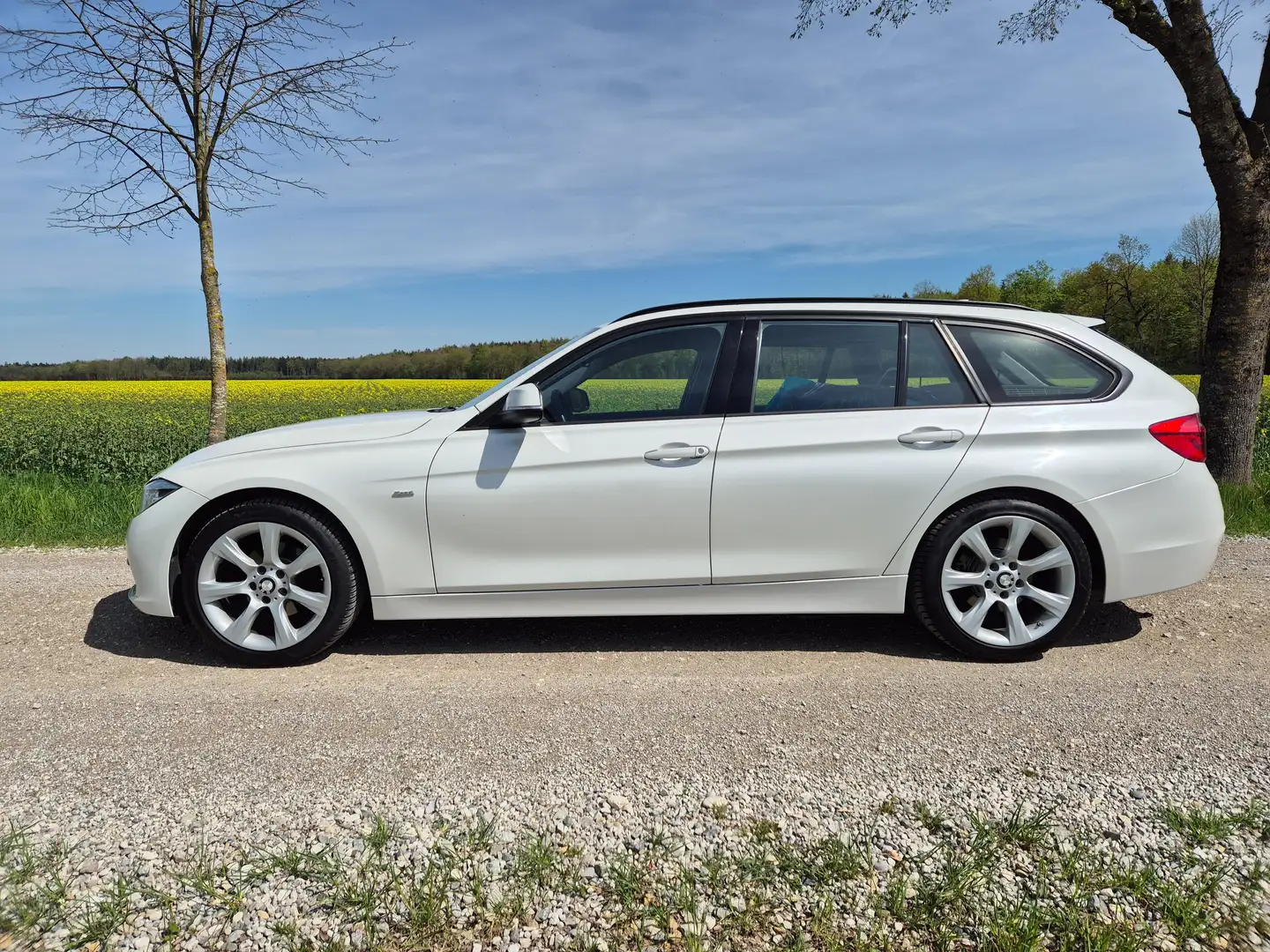 BMW 318 318 d Sport Line *TOPZUSTAND!!* Blanc - 1
