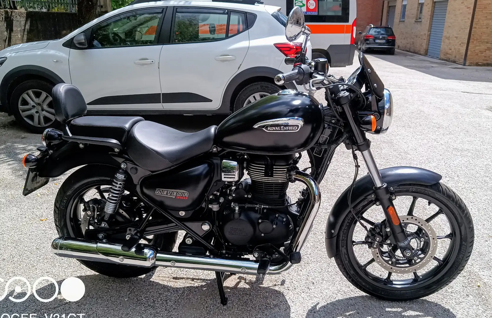 Royal Enfield Meteor 350 Compresa di Molti Accessori e Lavori di Sicurezza. Negru - 1