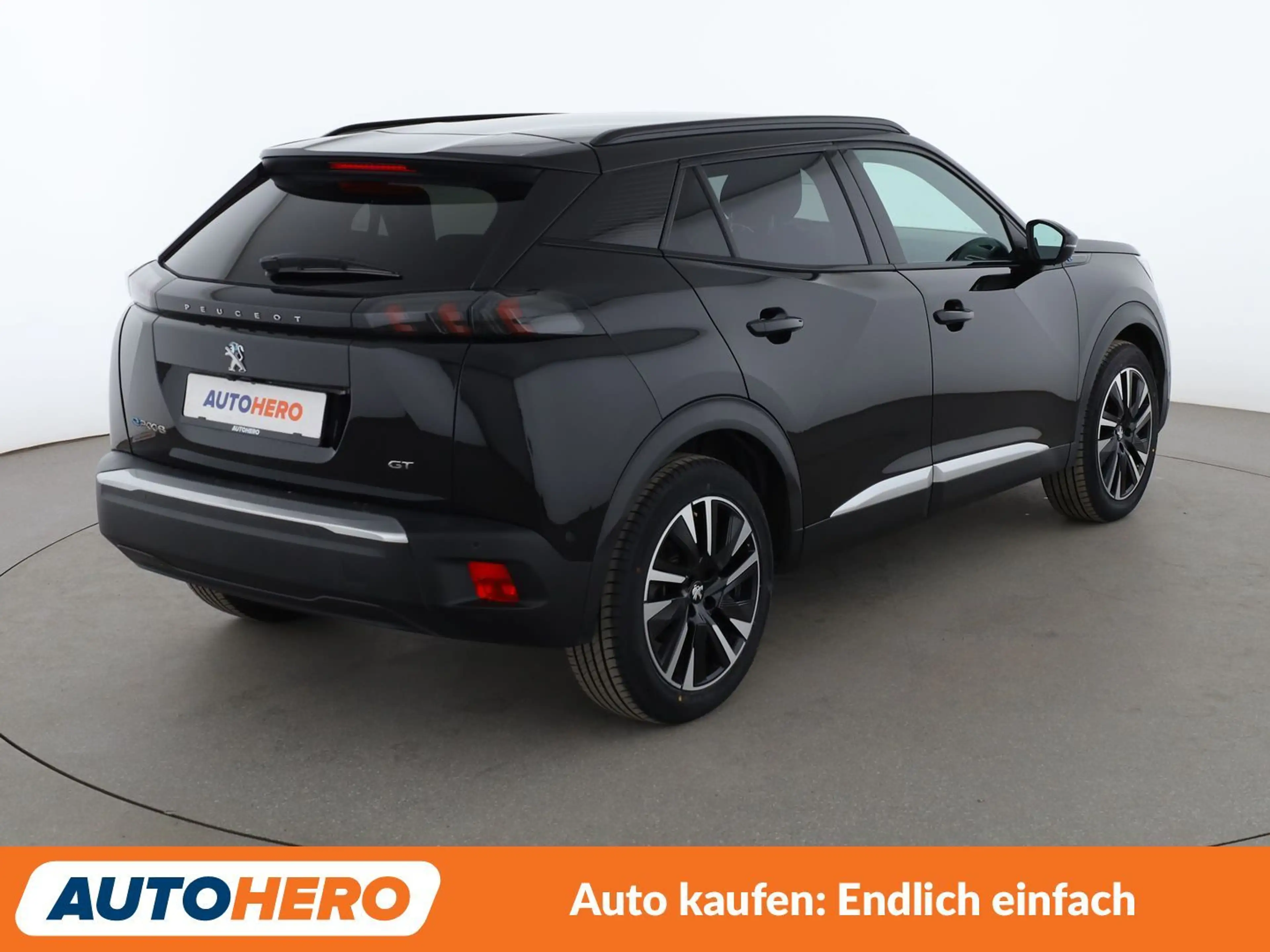 Peugeot e-2008 electric drive 100 kW e GT Aut.*NAVI*LED* — photo 6