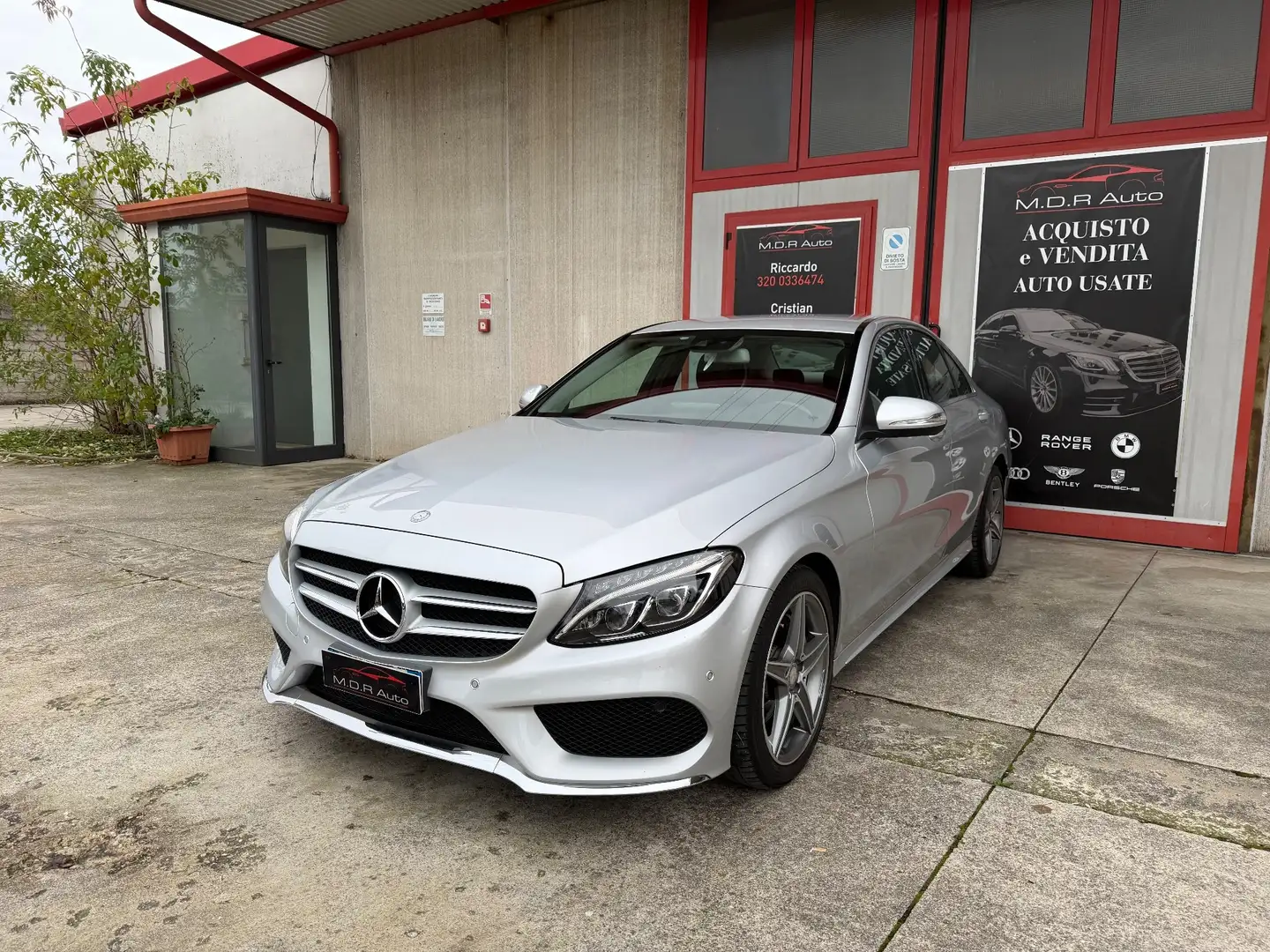 Mercedes-Benz C 220 C 220 BlueTEC Premium AMG Plateado - 2
