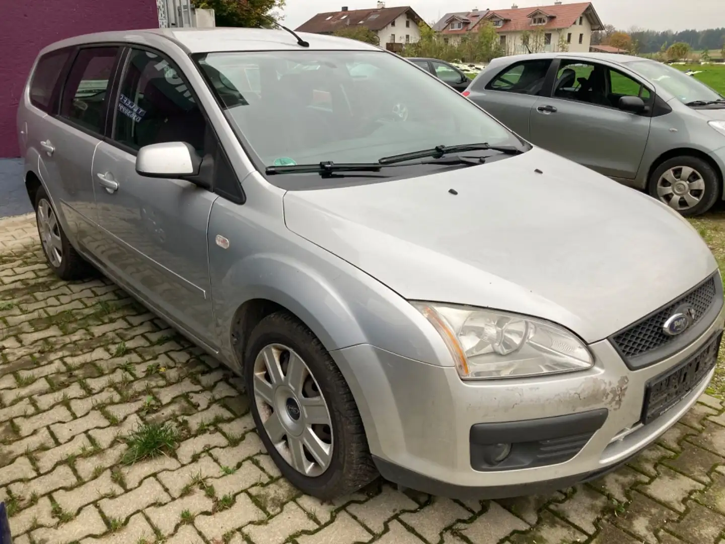 Ford Focus Turnier~1.6 Diesell~Klima~Motorroblem ! Silber - 1