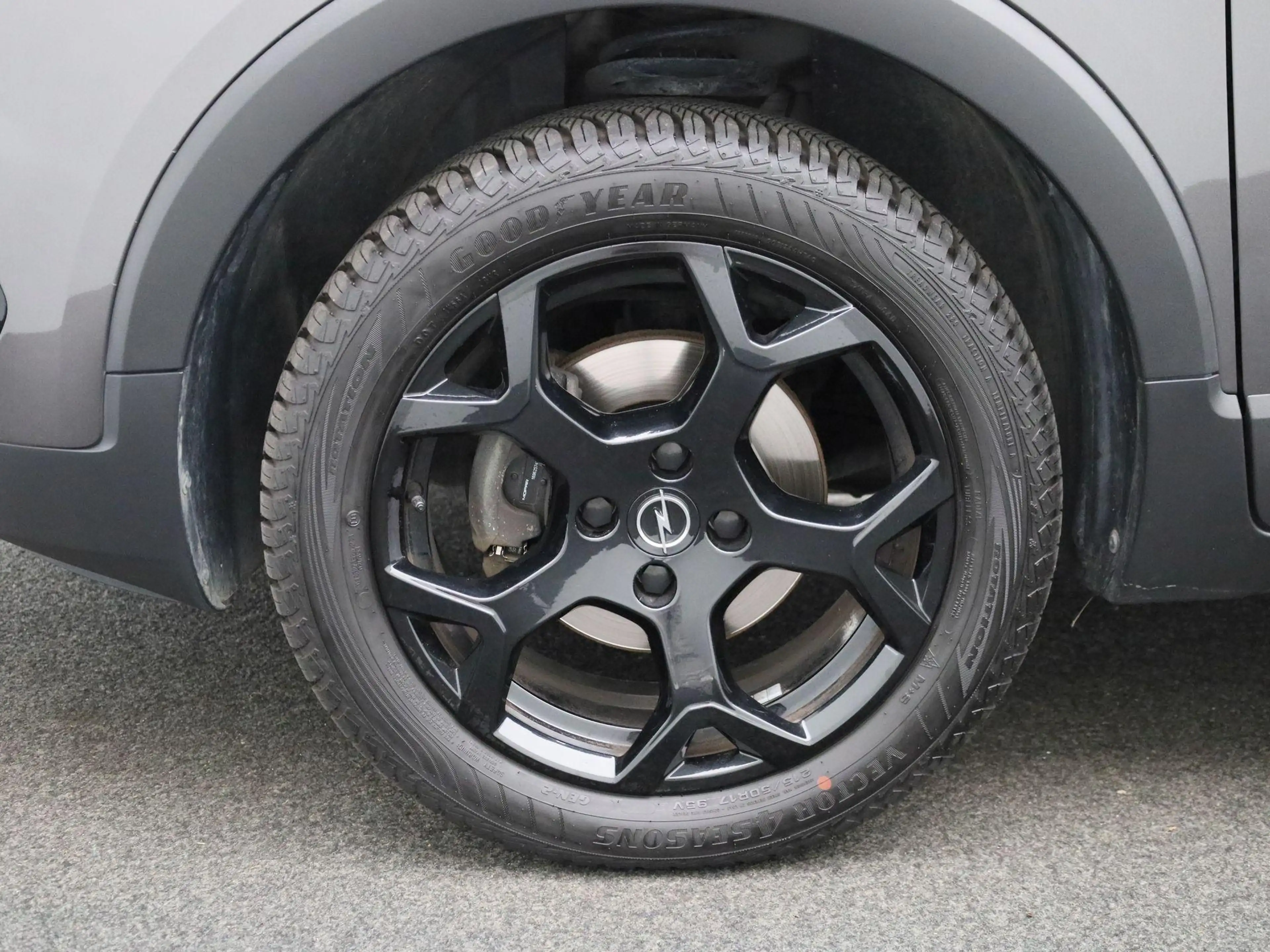 Opel Crossland 1.2 96kW Turbo S/S Auto GS Line — photo 13