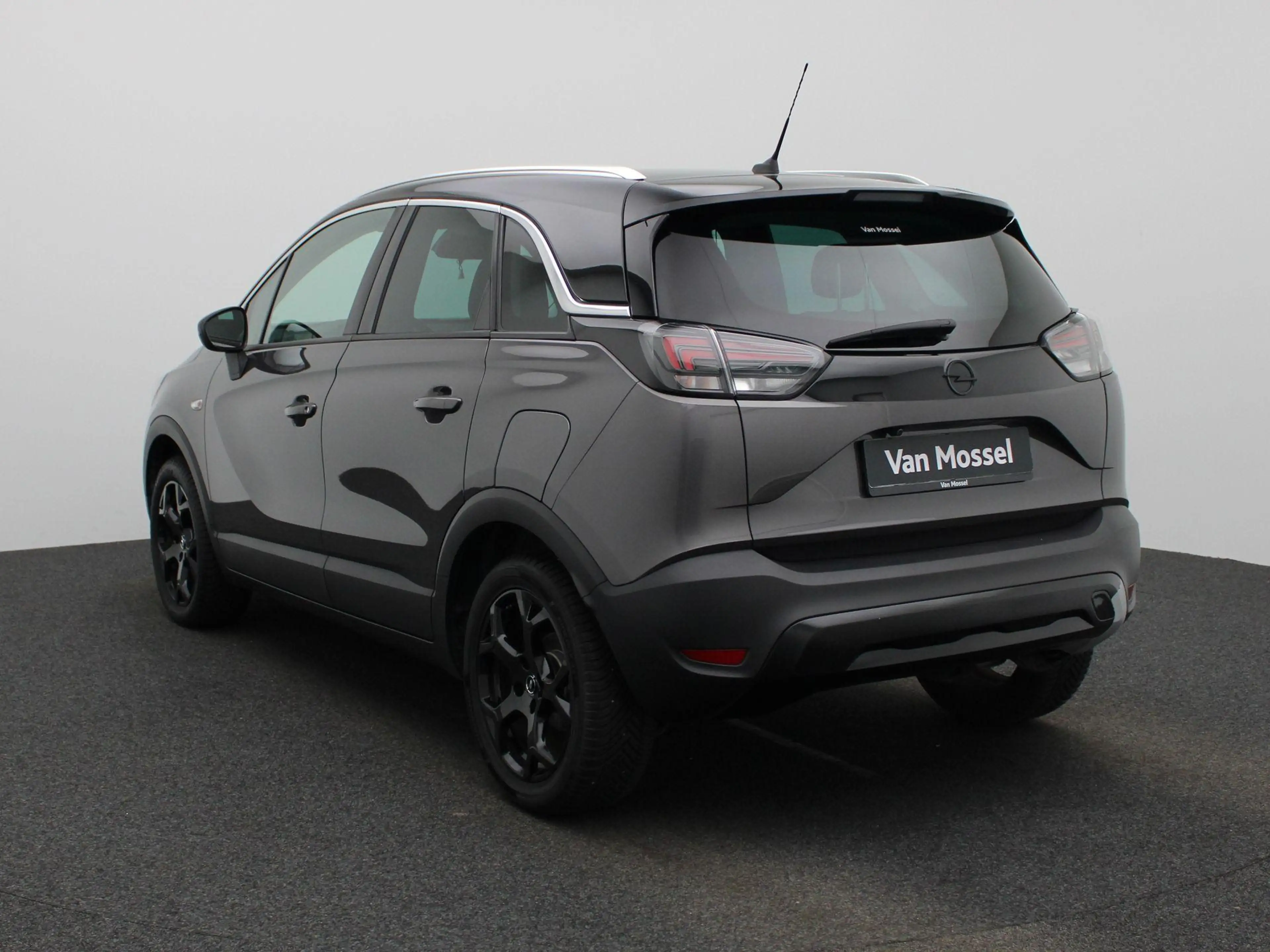 Opel Crossland 1.2 96kW Turbo S/S Auto GS Line — photo 2