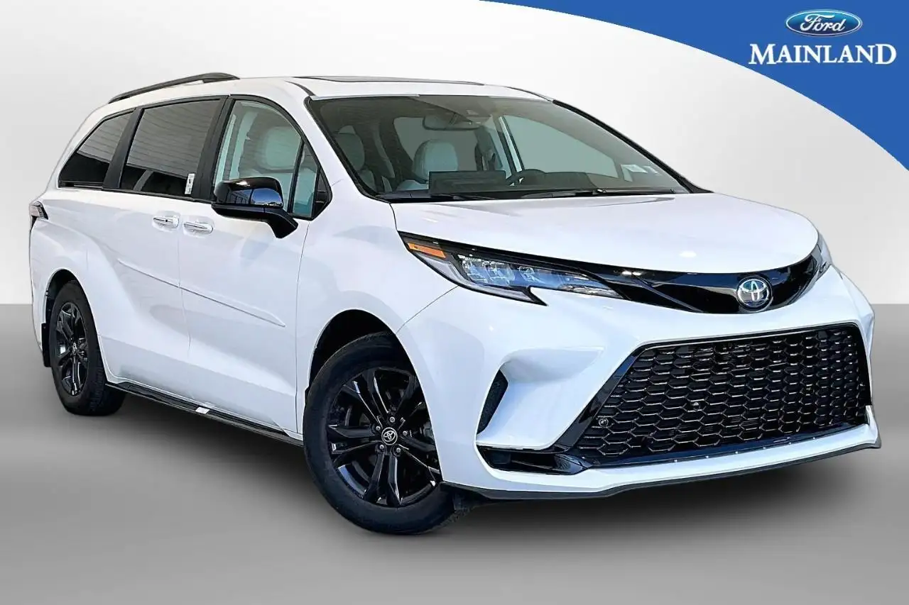 2025 Toyota Sienna