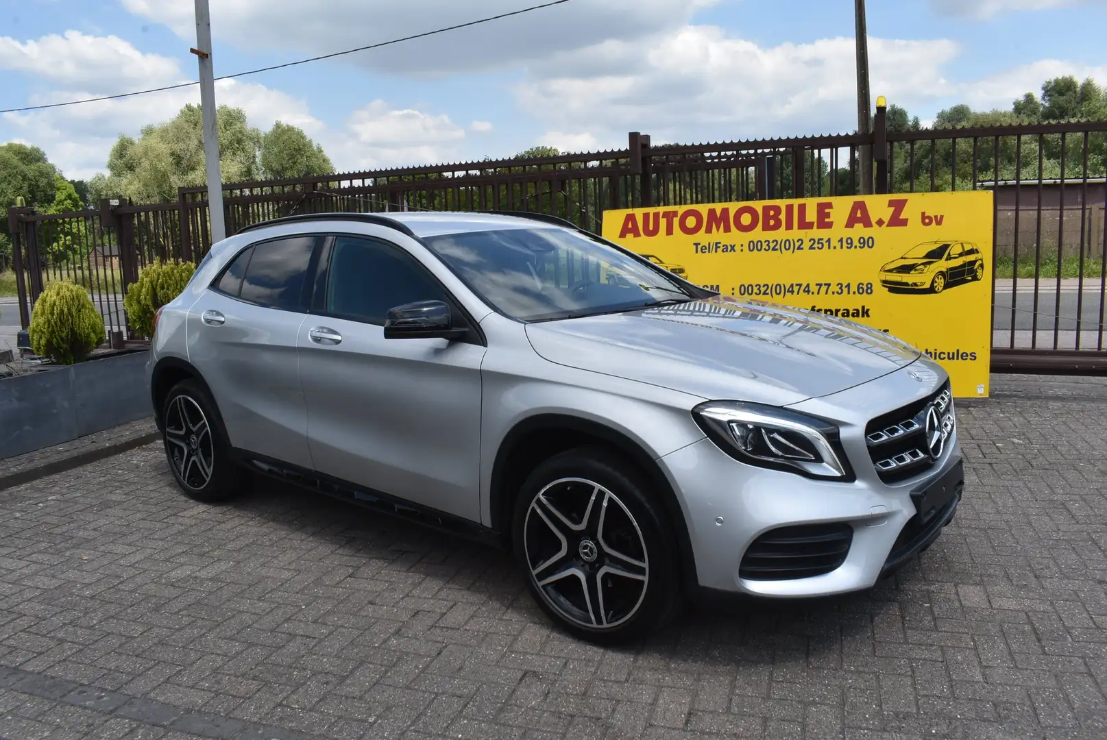 Mercedes-Benz GLA 180 Pack AMG ***12M GARANTIE*** - 1