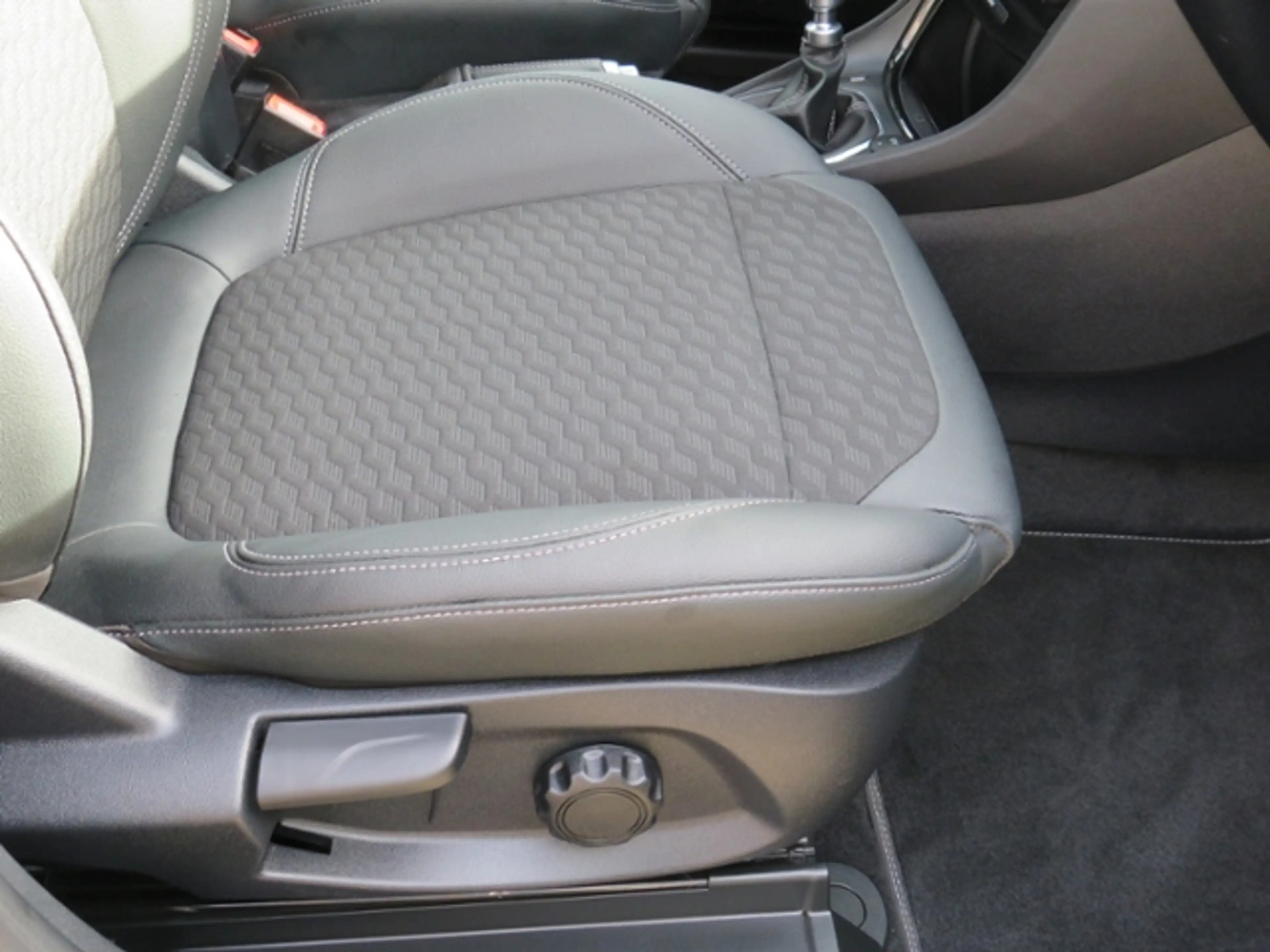 Ford Puma Titanium X Klima LED Navi Alu — photo 7