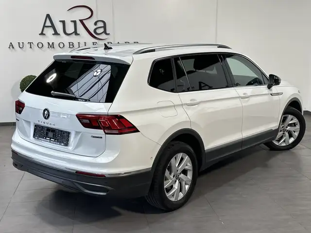 Volkswagen Tiguan Allspace view 5
