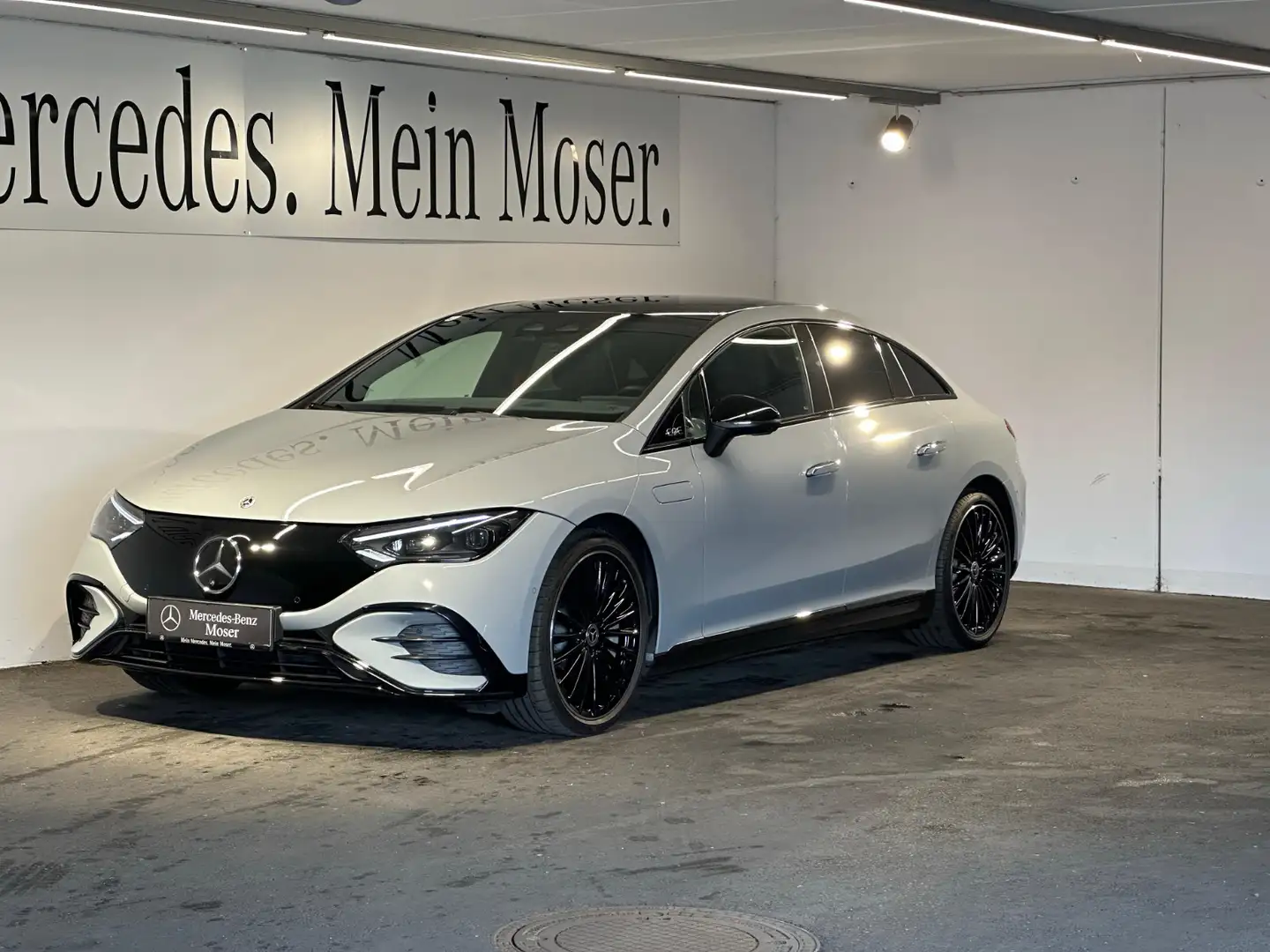 Mercedes-Benz EQE 350 4MATIC Österreich-Edition Grigio - 2