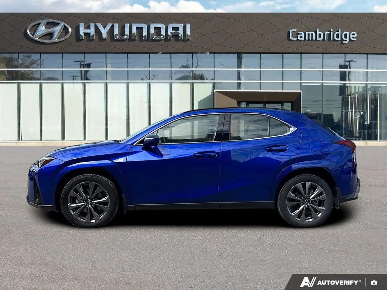 Lexus UX fotografie Lexus UX