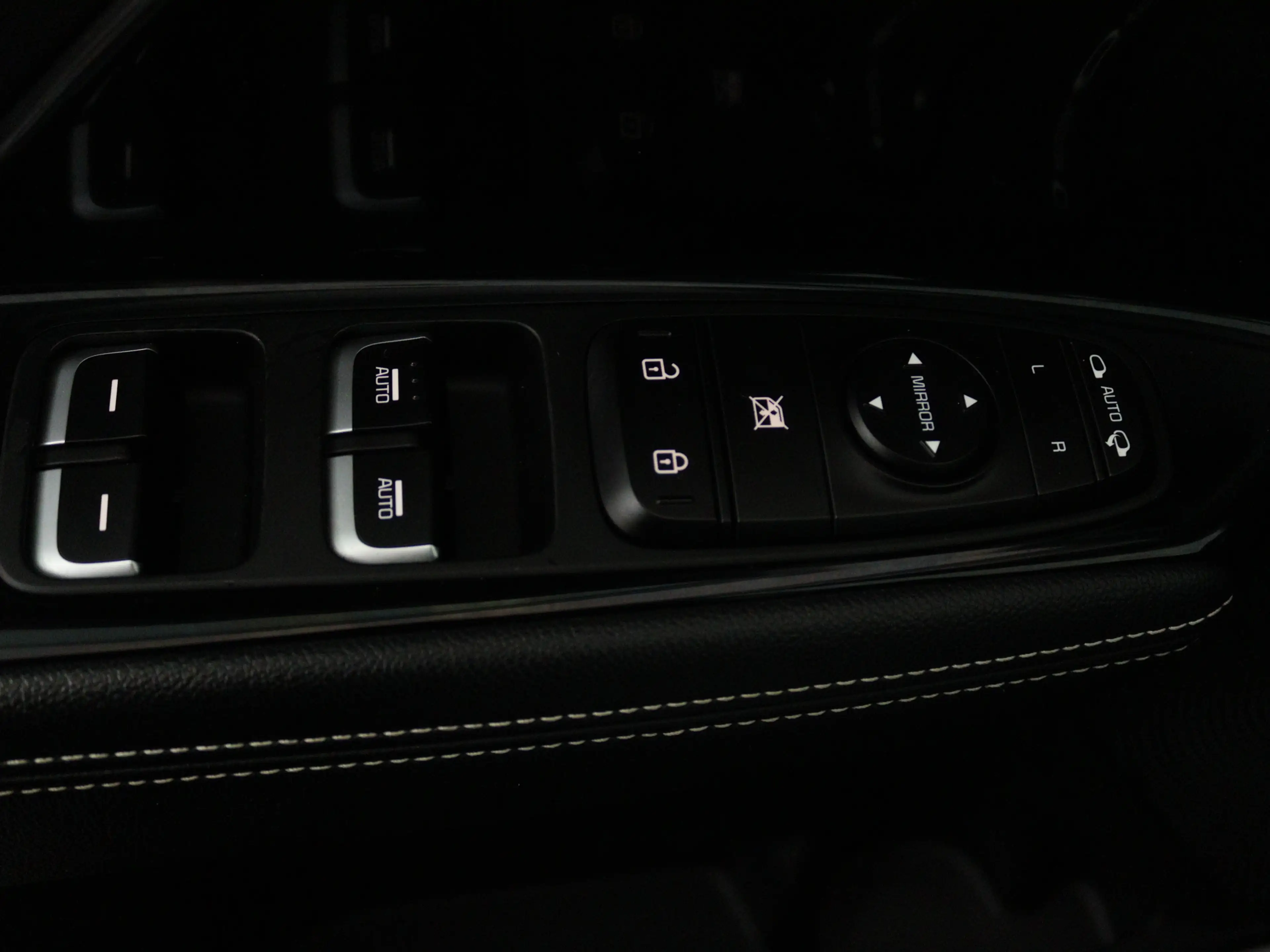Kia e-Niro DynamicPlusLine 64 kWh | Trekhaak | Schuif/kanteld — photo 15