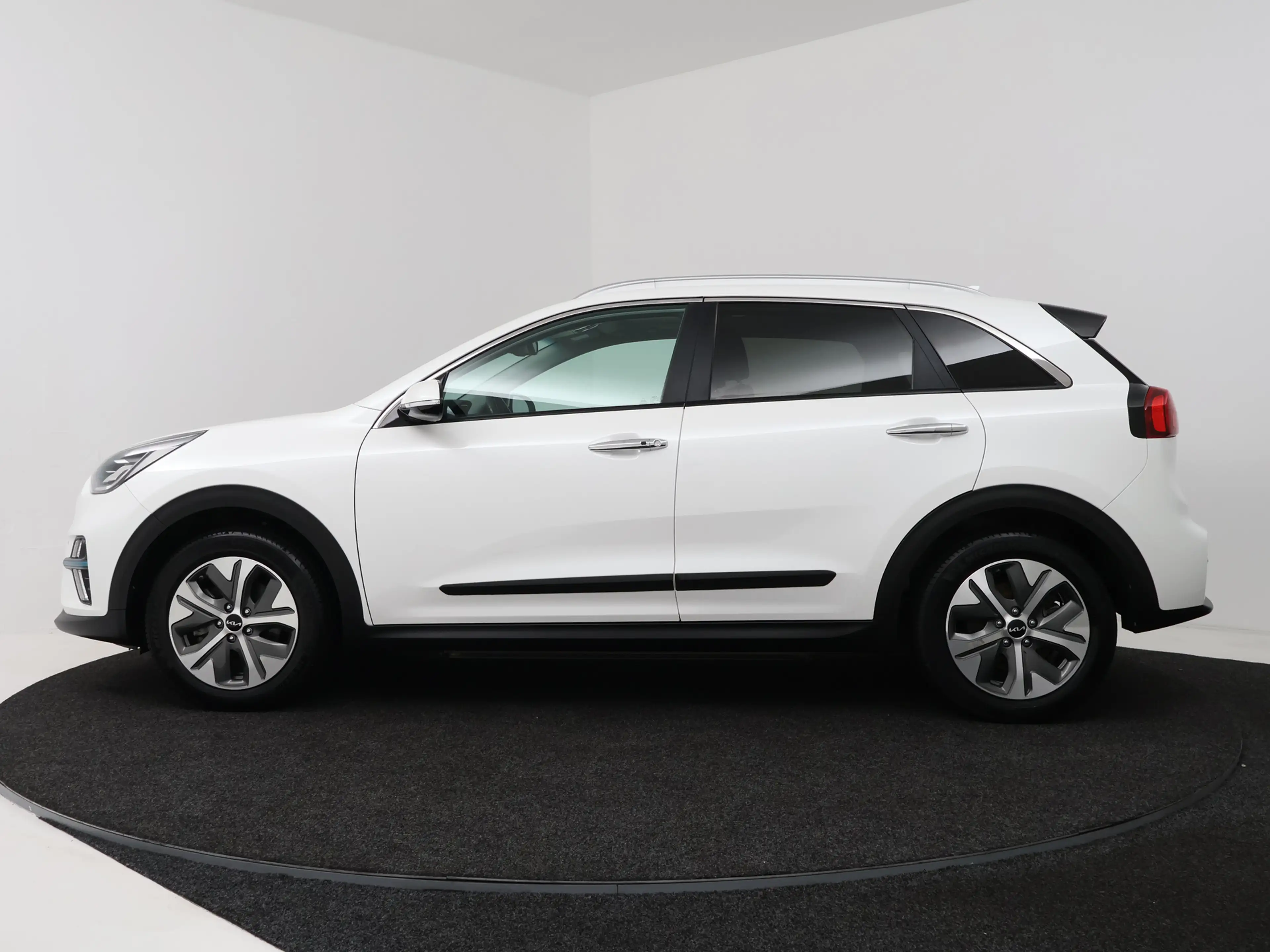 Kia e-Niro DynamicPlusLine 64 kWh | Trekhaak | Schuif/kanteld — photo 3