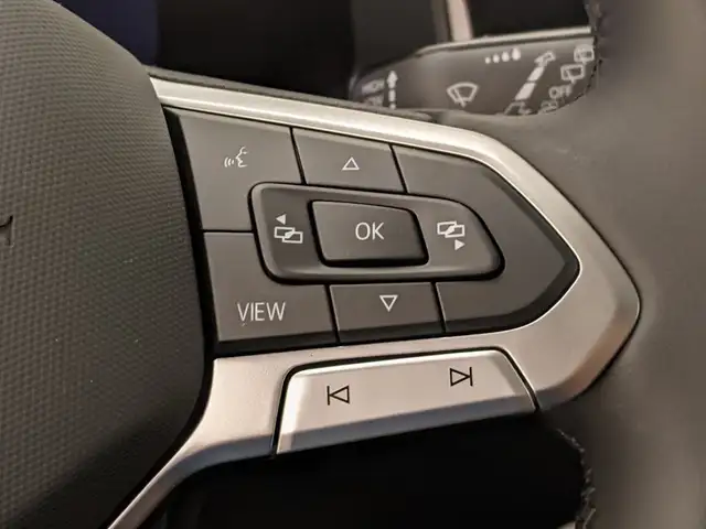 Volkswagen Polo view 11
