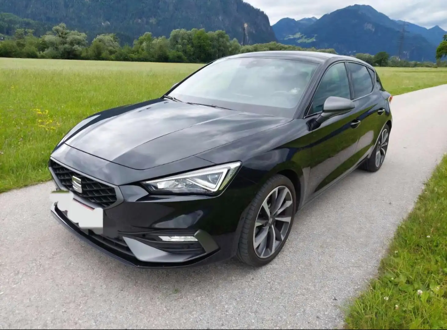 SEAT Leon Leon 1,5 TSI ACT FR FR Schwarz - 1