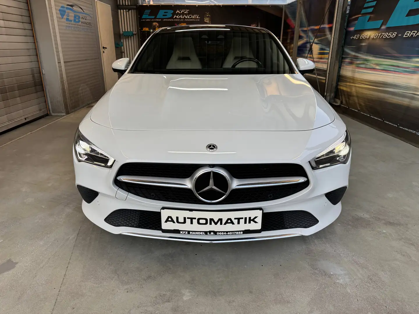 Mercedes-Benz CLA 200 CLA 200 d 4Matic (118.313) Weiß - 2