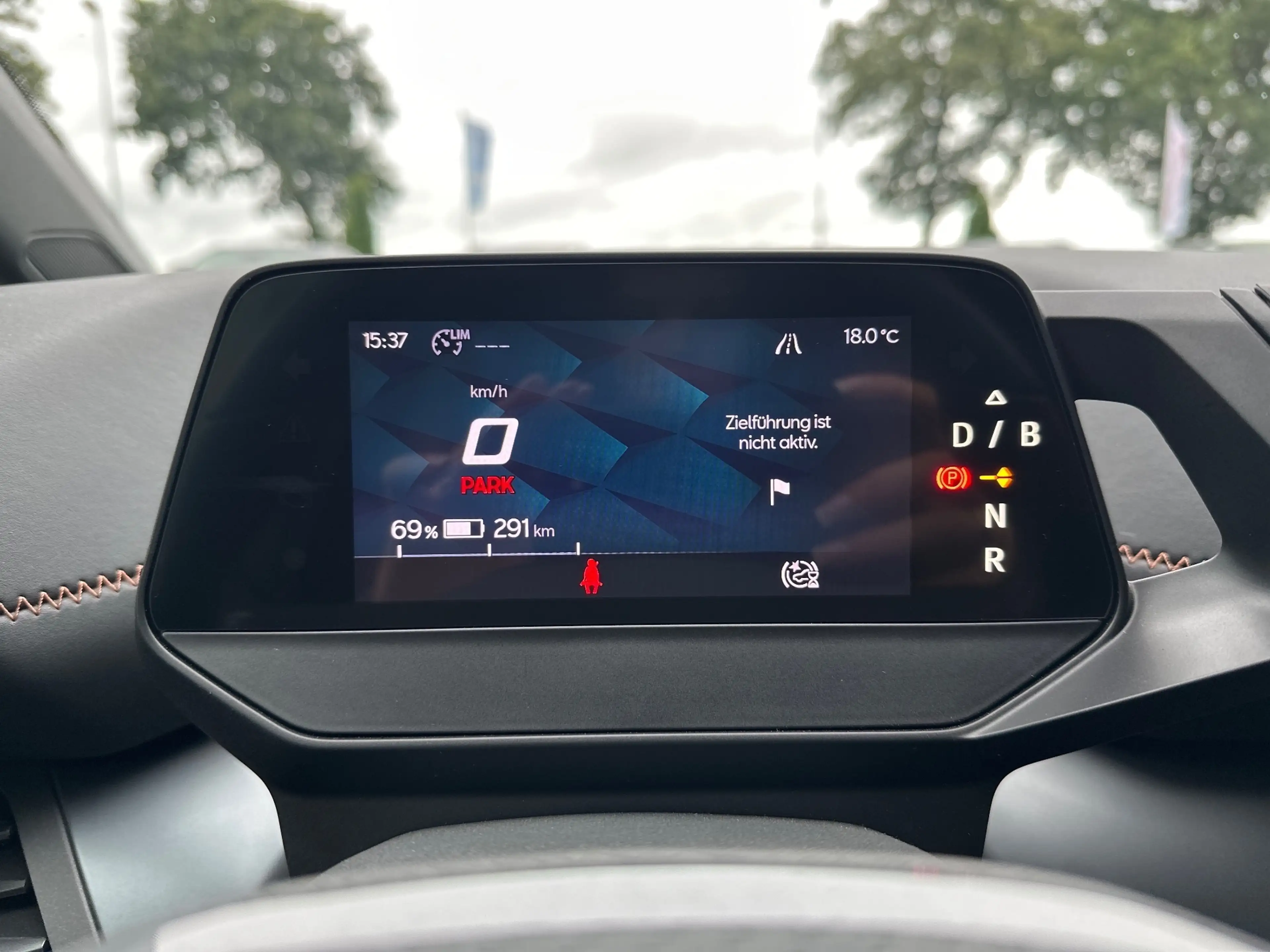 CUPRA Born 150kW/58kWh NAV+LED+18ZOLL+KEYLESS+DAB+1HD — photo 11