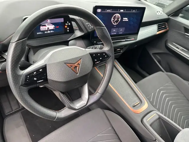 Cupra Born view 7