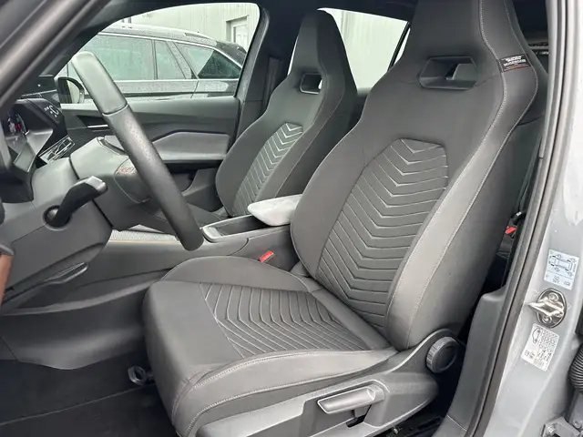 Cupra Born view 8