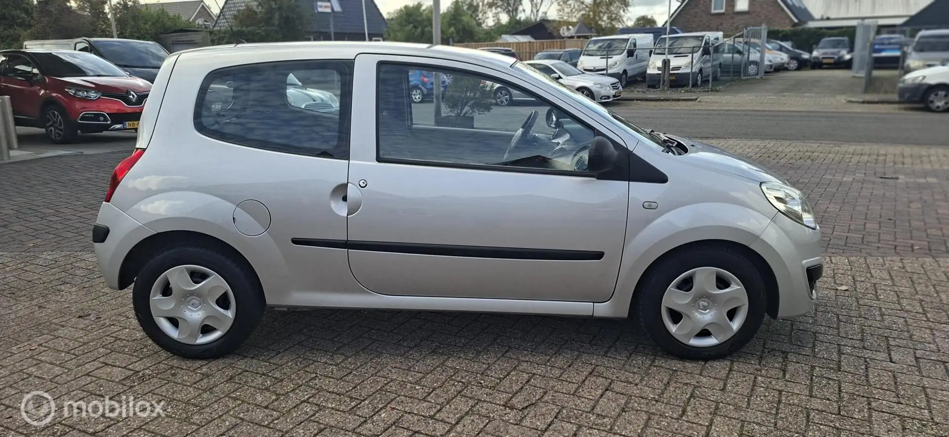 Renault Twingo 1.2 Authentique airco elc ramen Gris - 2