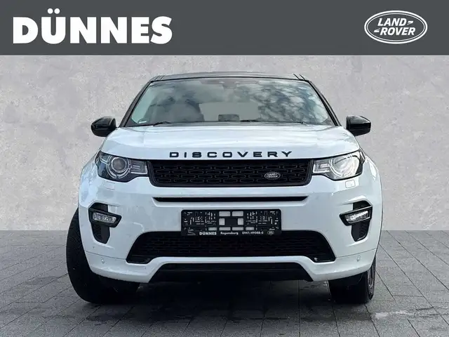 Land Rover Discovery Sport view 8