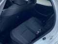 Toyota Yaris 1.5i VVT-i Hybrid NAVI/AUTOMAT/GARANTIE 2030/CARNE Blanc - thumbnail 12