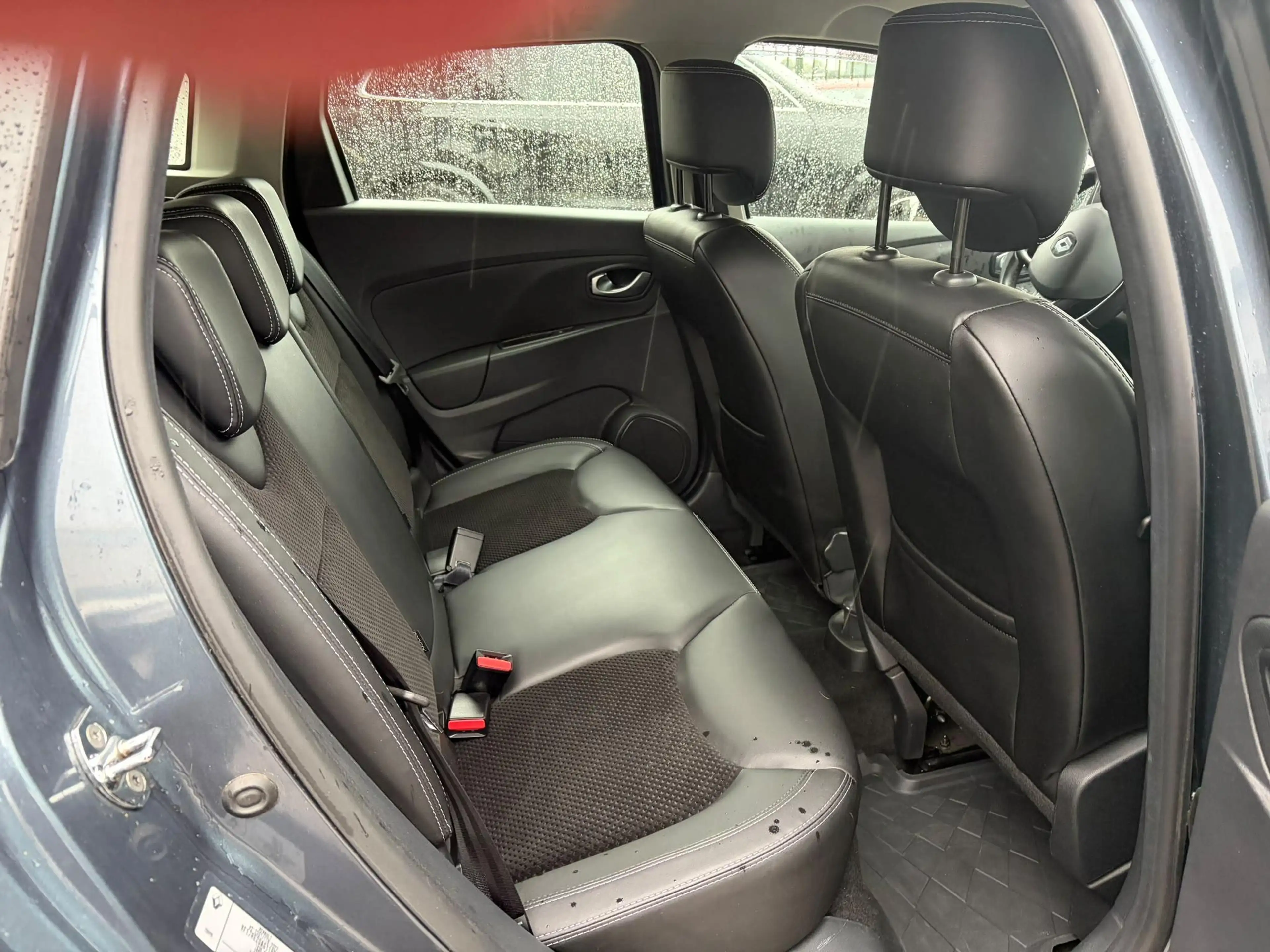 Renault Clio Estate 0.9 TCe Intens Clima, cruise, camera, pdc a — photo 12