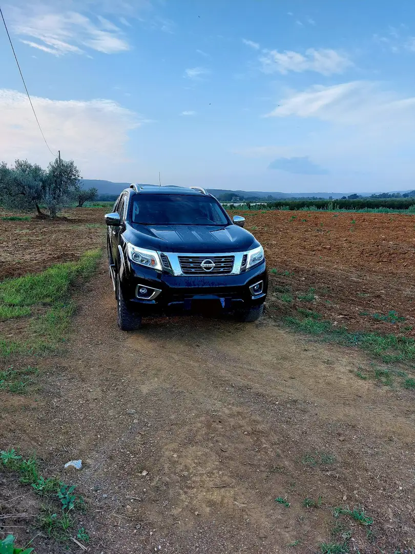 Nissan Navara 2.3 dci d.cab Tekna 4wd 190cv - 1