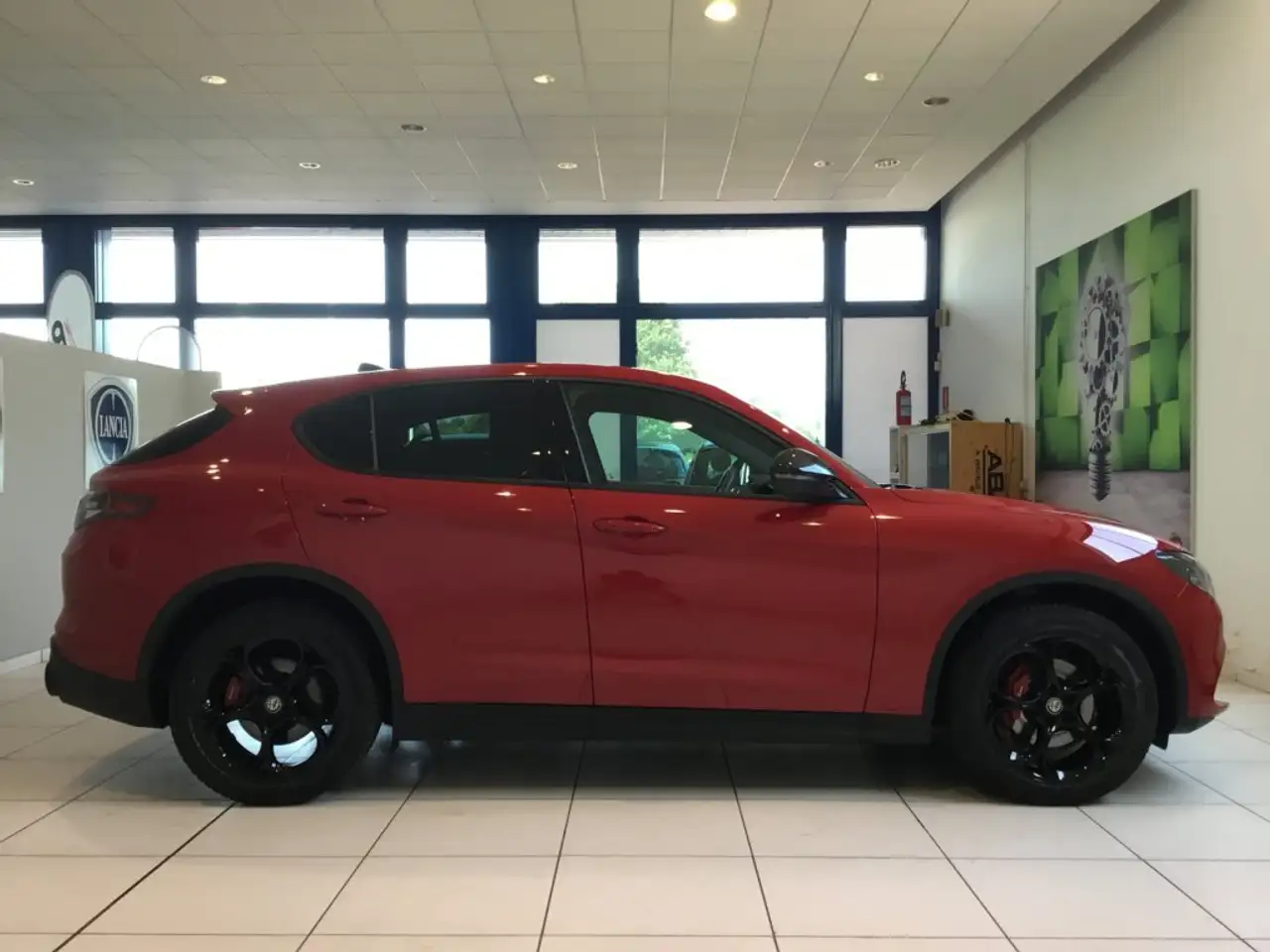 Alfa Romeo Stelvio 2024