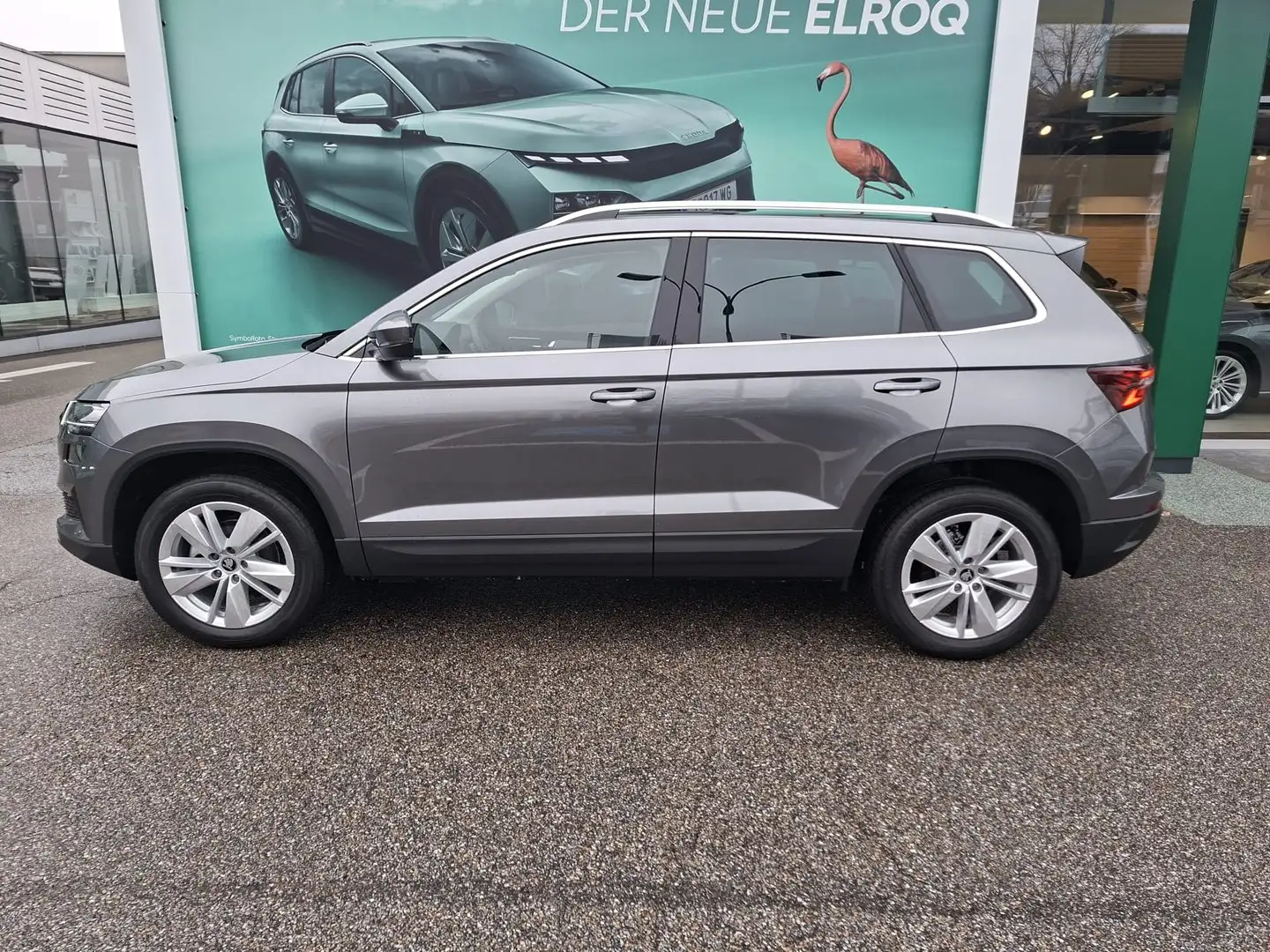 Skoda Karoq Selection TSI Grau - 2