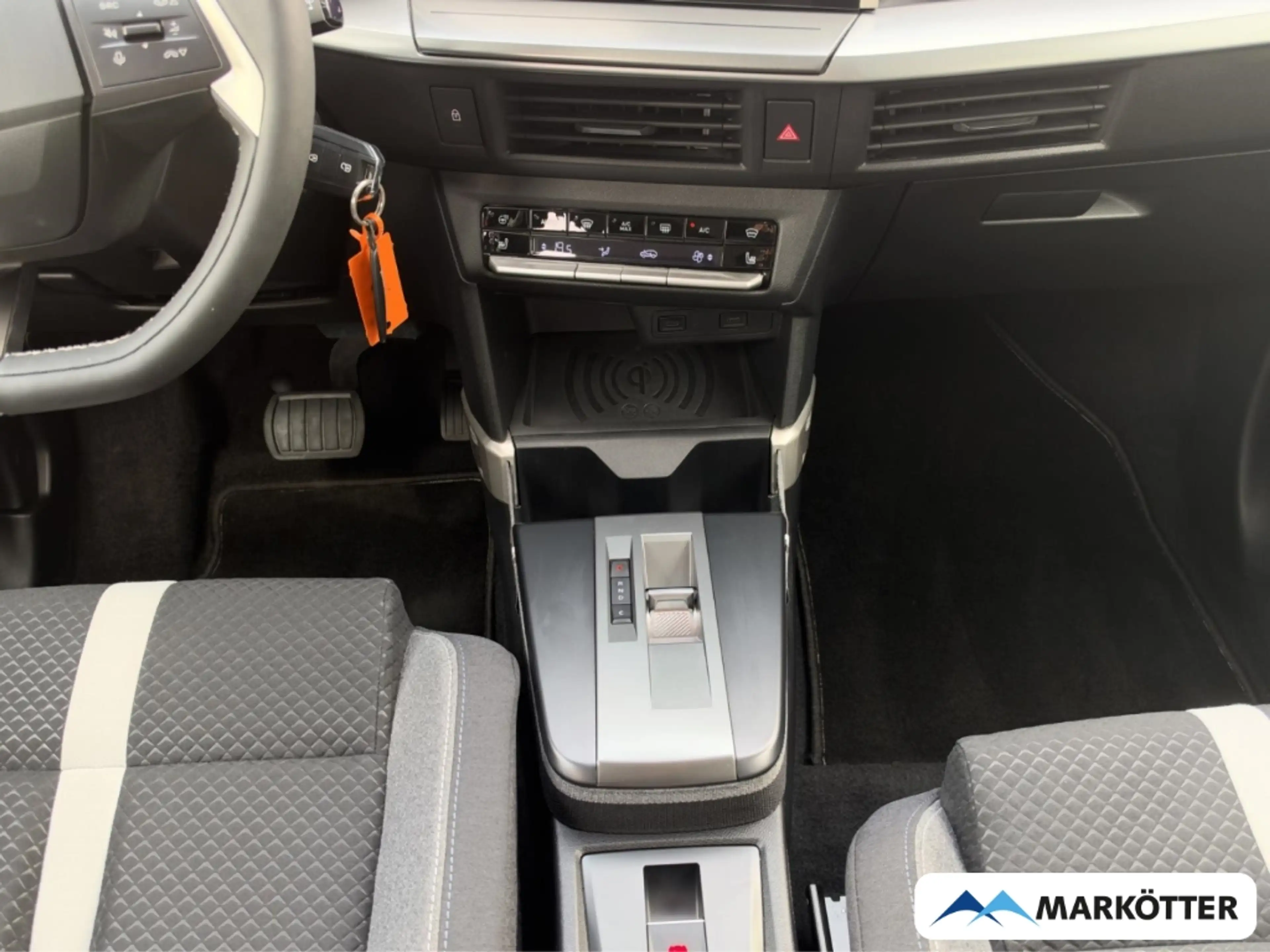 Opel Frontera Electric GS 83 kW/11kw/LED/LHZ/SHZ/Kamera — photo 14