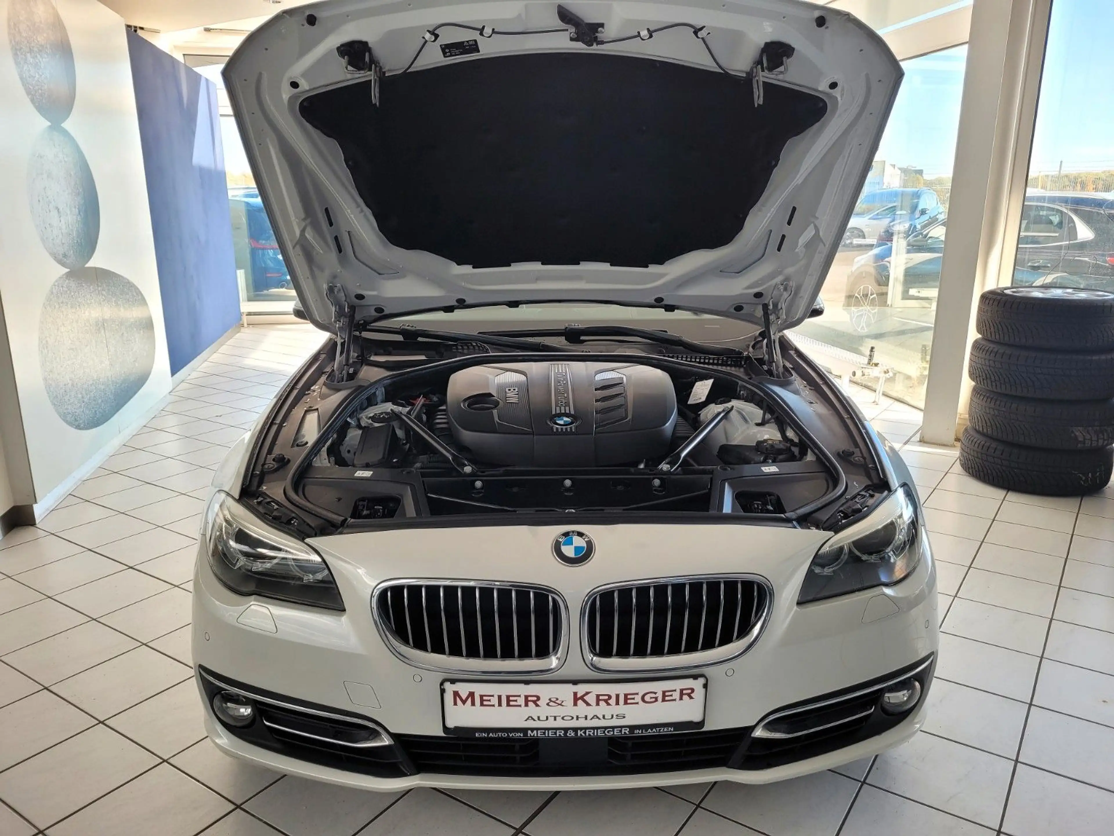BMW 525 D Luxury/HuD/19"/NaviProf/M-Sportlenkrad/1Hd — photo 26