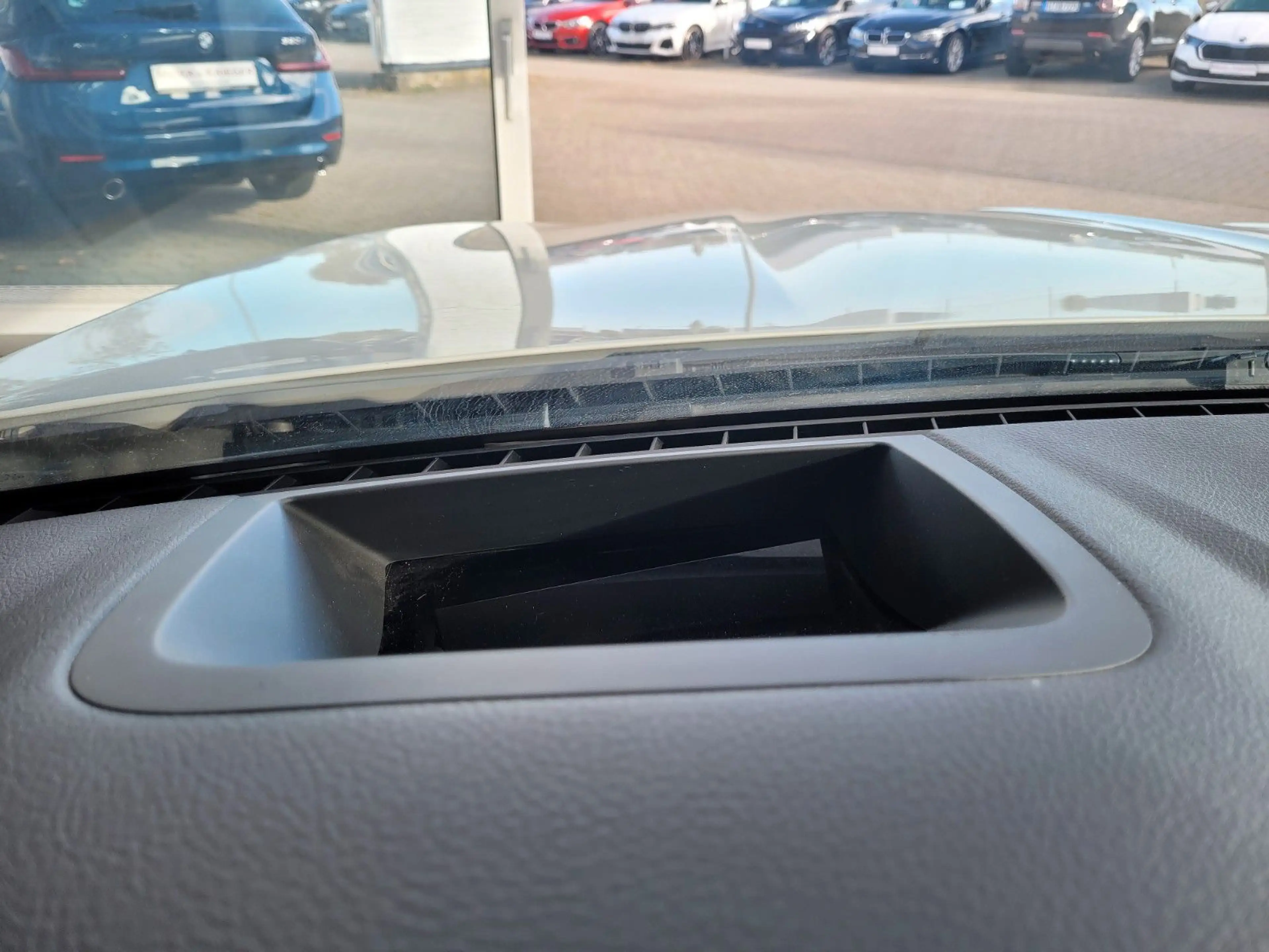BMW 525 D Luxury/HuD/19"/NaviProf/M-Sportlenkrad/1Hd — photo 12