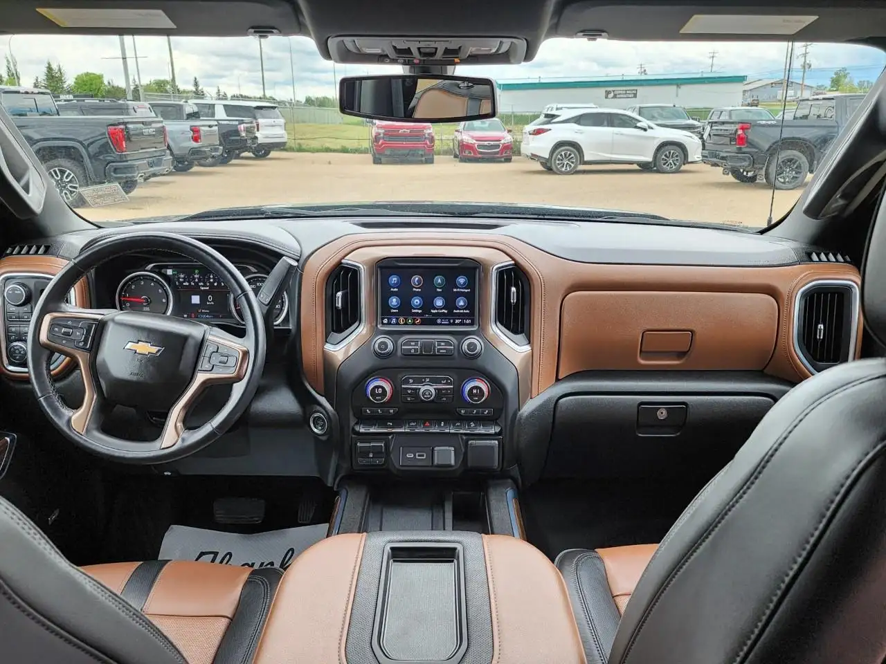 Chevrolet Silverado 1500 снимка Chevrolet Silverado 1500